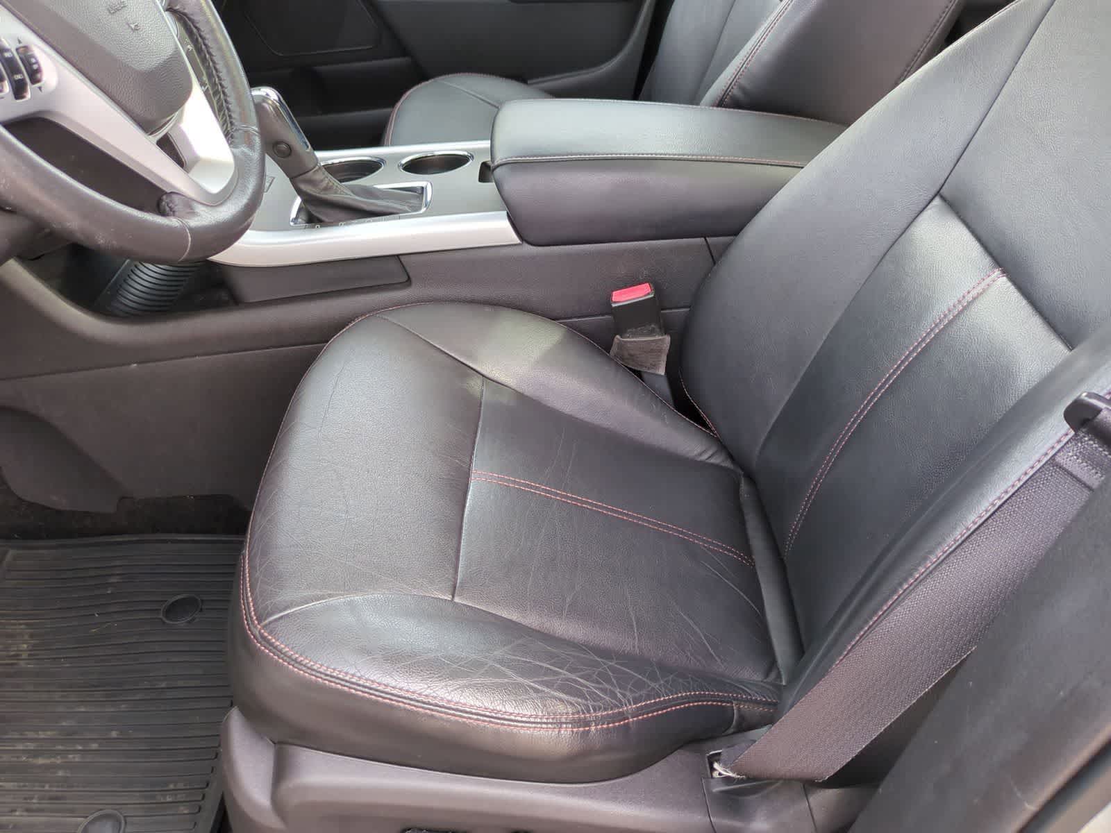 Thumbnail: 2012 Ford Edge - 15