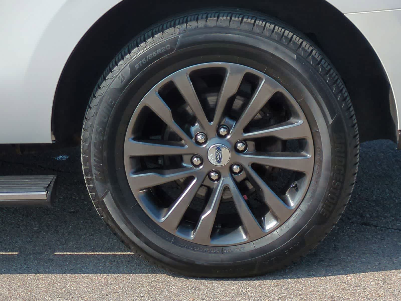 Thumbnail: 2019 Ford Expedition - 14