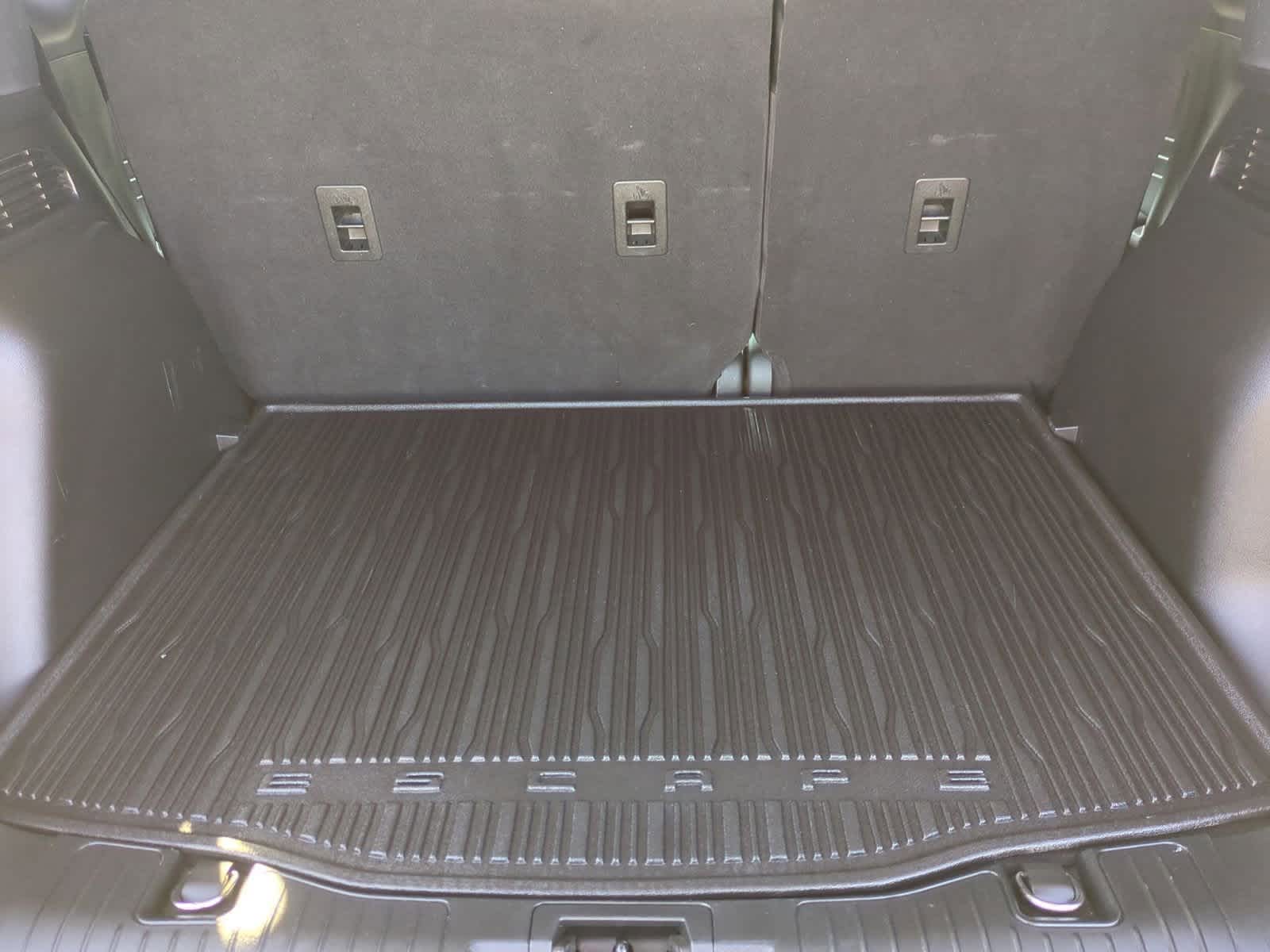 Thumbnail: 2022 Ford Escape - 35