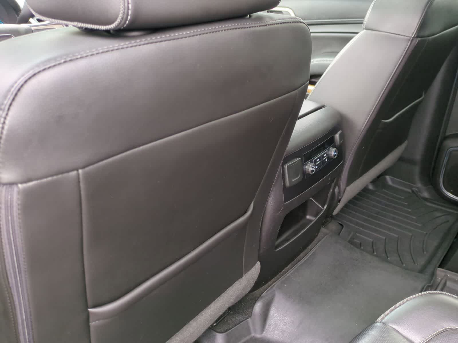 Thumbnail: 2017 GMC Yukon - 18