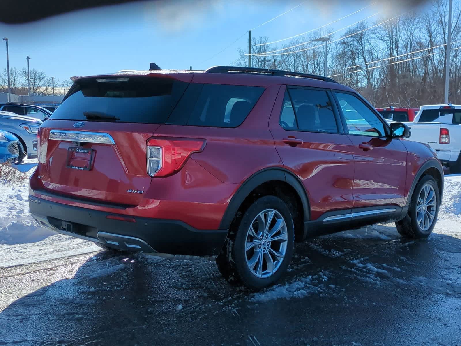 Thumbnail: 2022 Ford Explorer - 8
