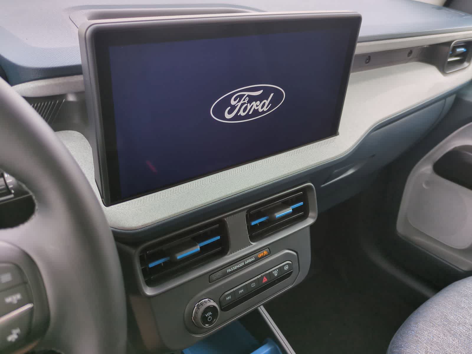 Thumbnail: 2026 Ford Maverick - 27