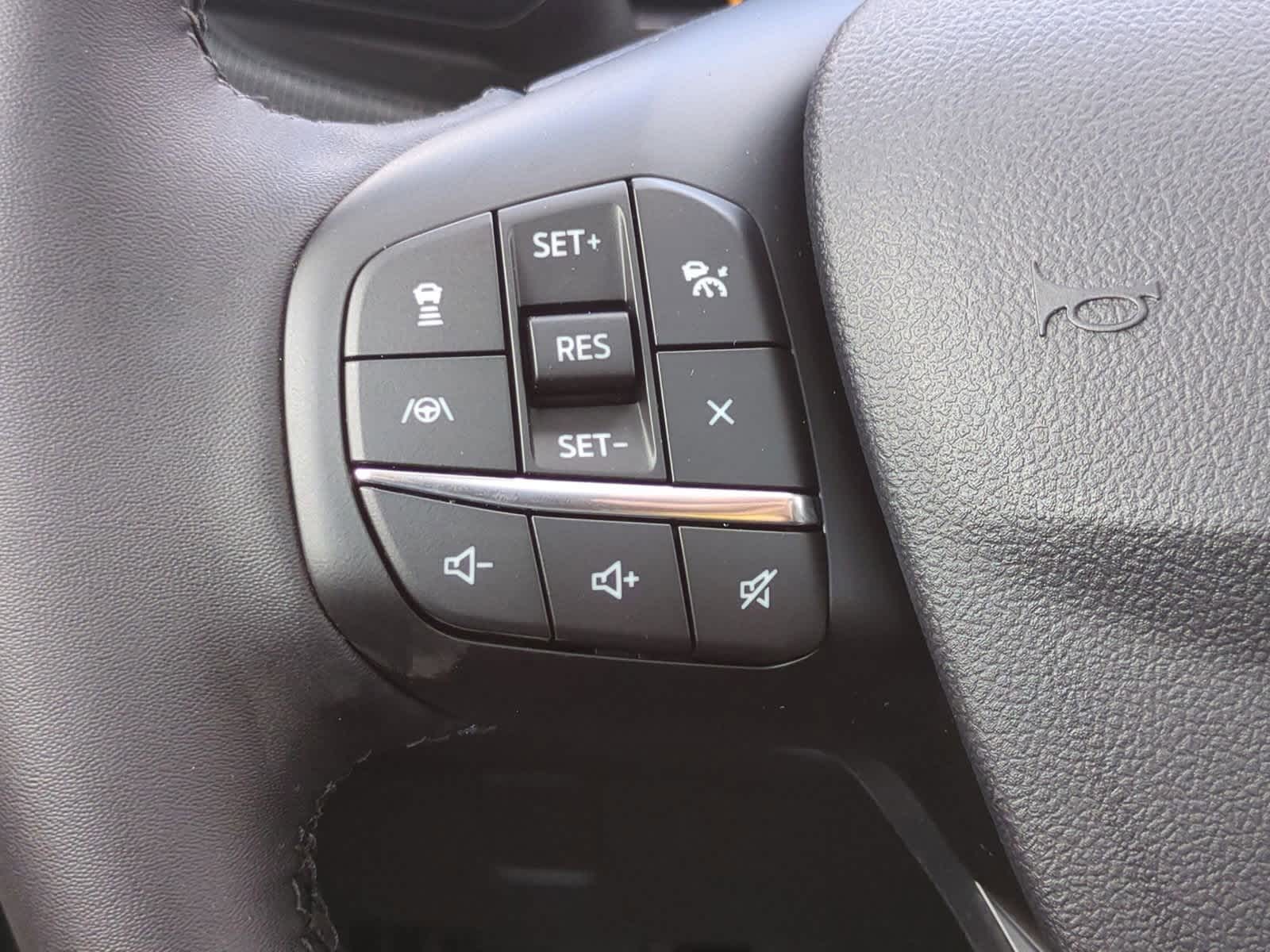 Thumbnail: 2025 Ford Bronco Sport - 25