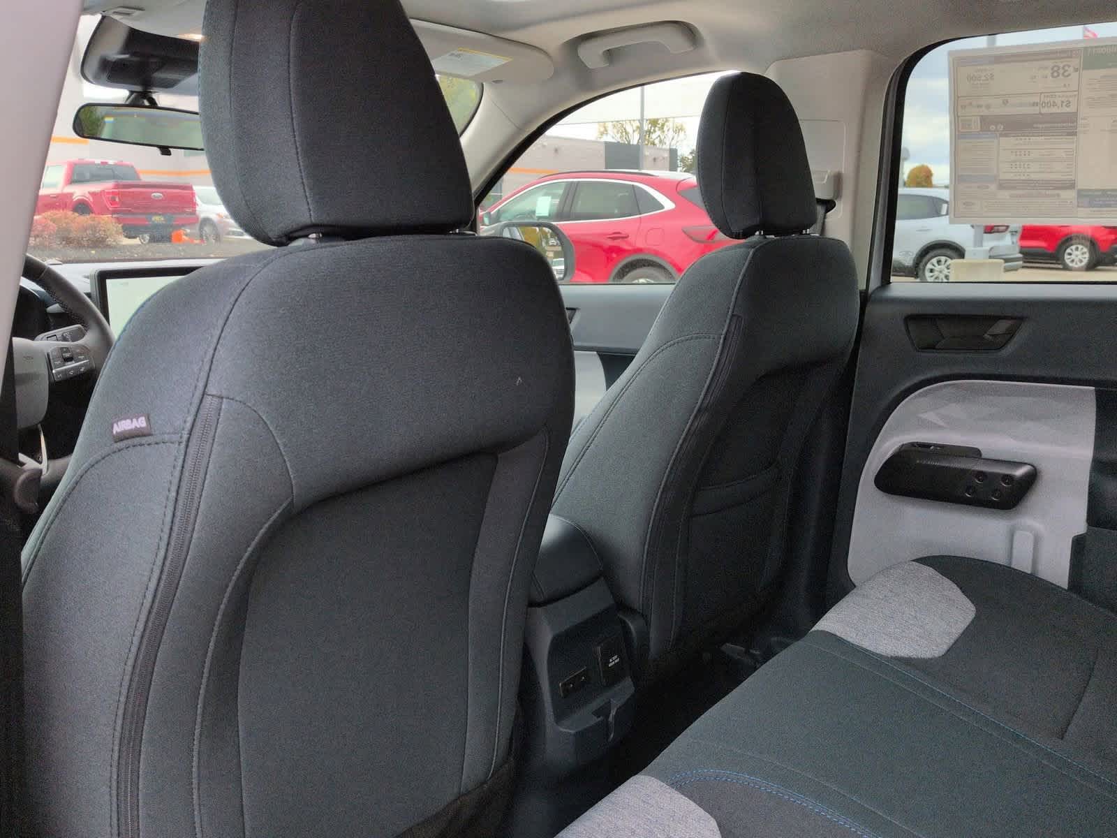 Thumbnail: 2025 Ford Maverick - 19