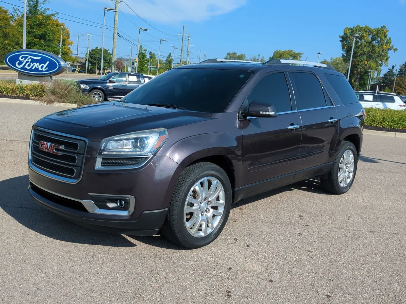Thumbnail: 2015 GMC Acadia - 4