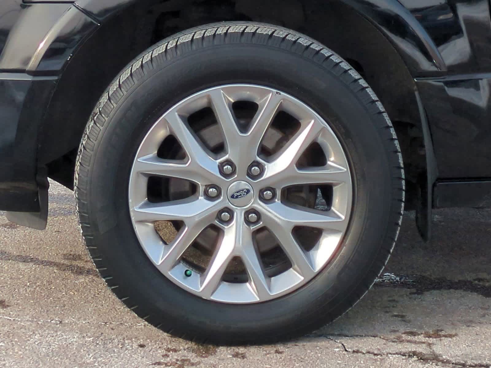 Thumbnail: 2017 Ford Expedition - 14