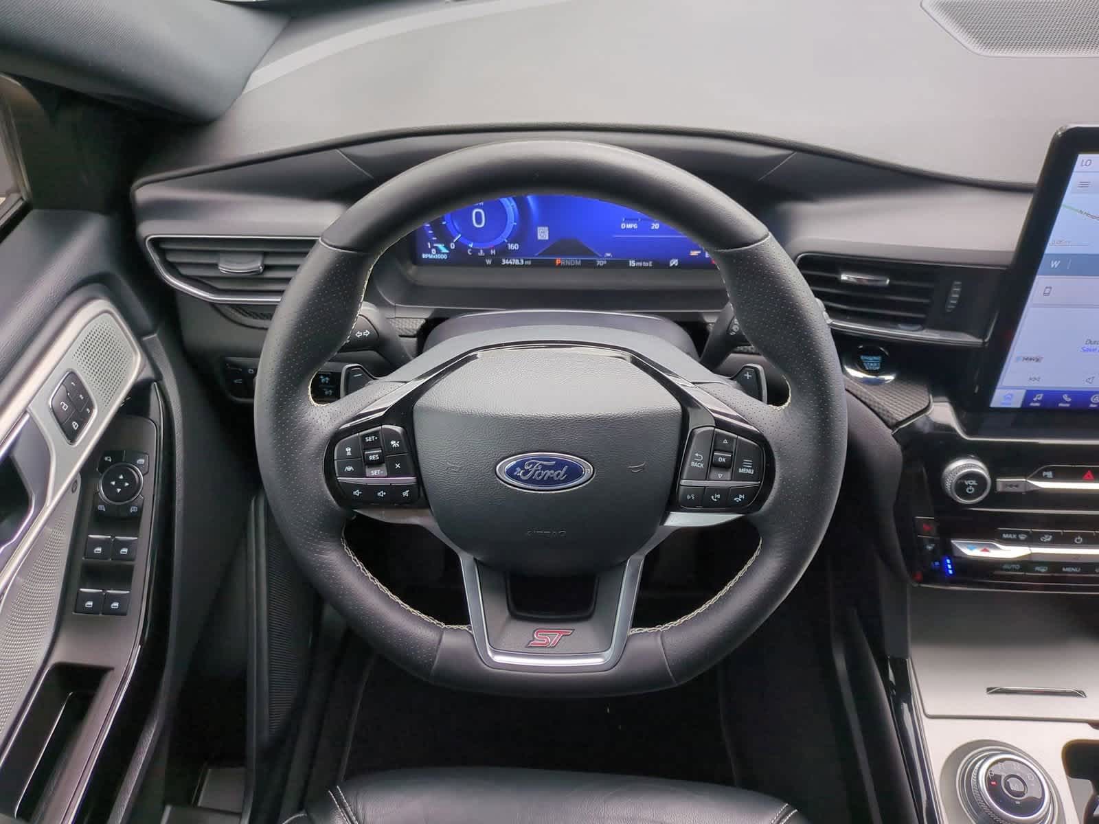 Thumbnail: 2023 Ford Explorer - 22