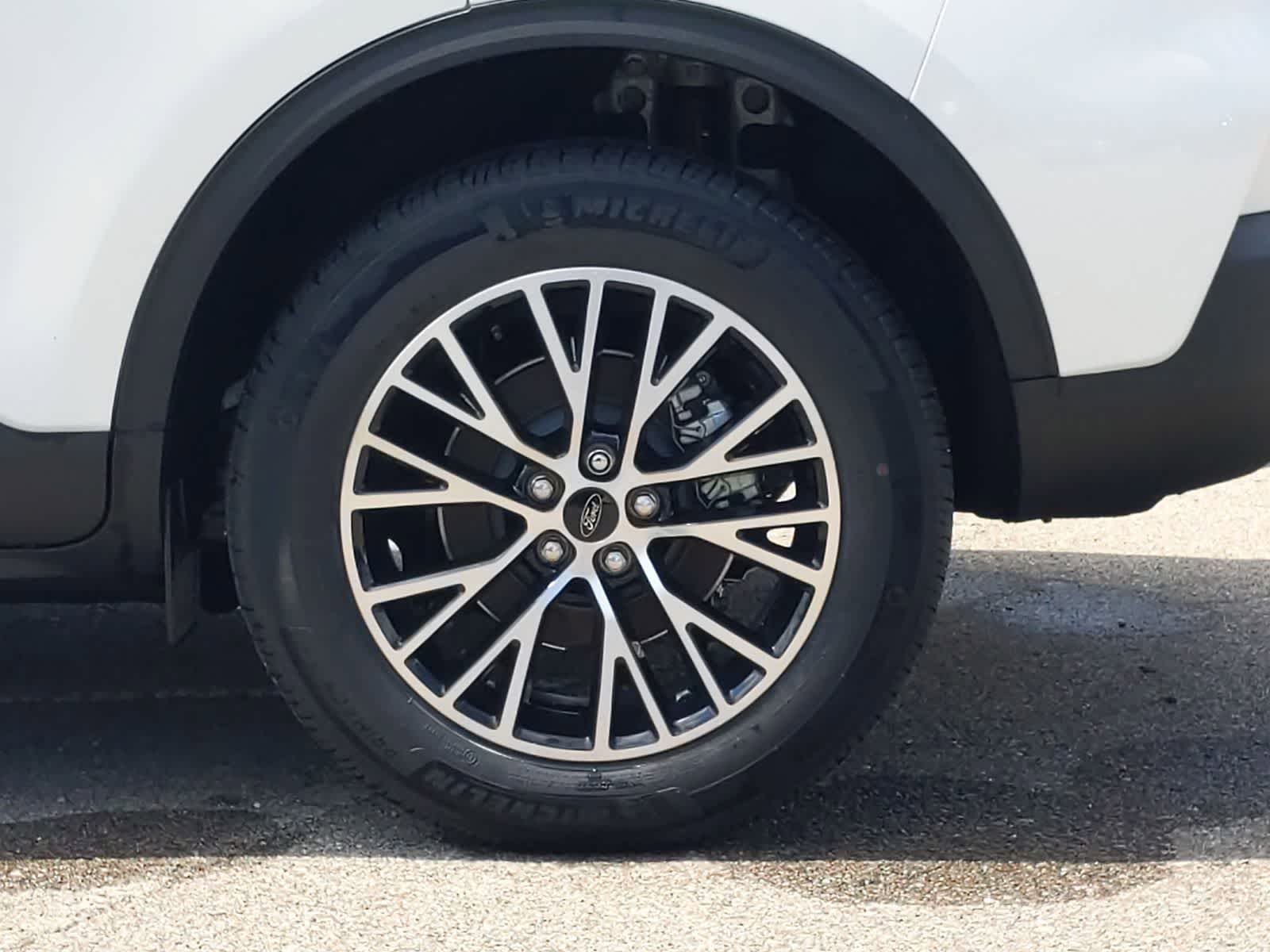 Thumbnail: 2024 Ford Escape - 14