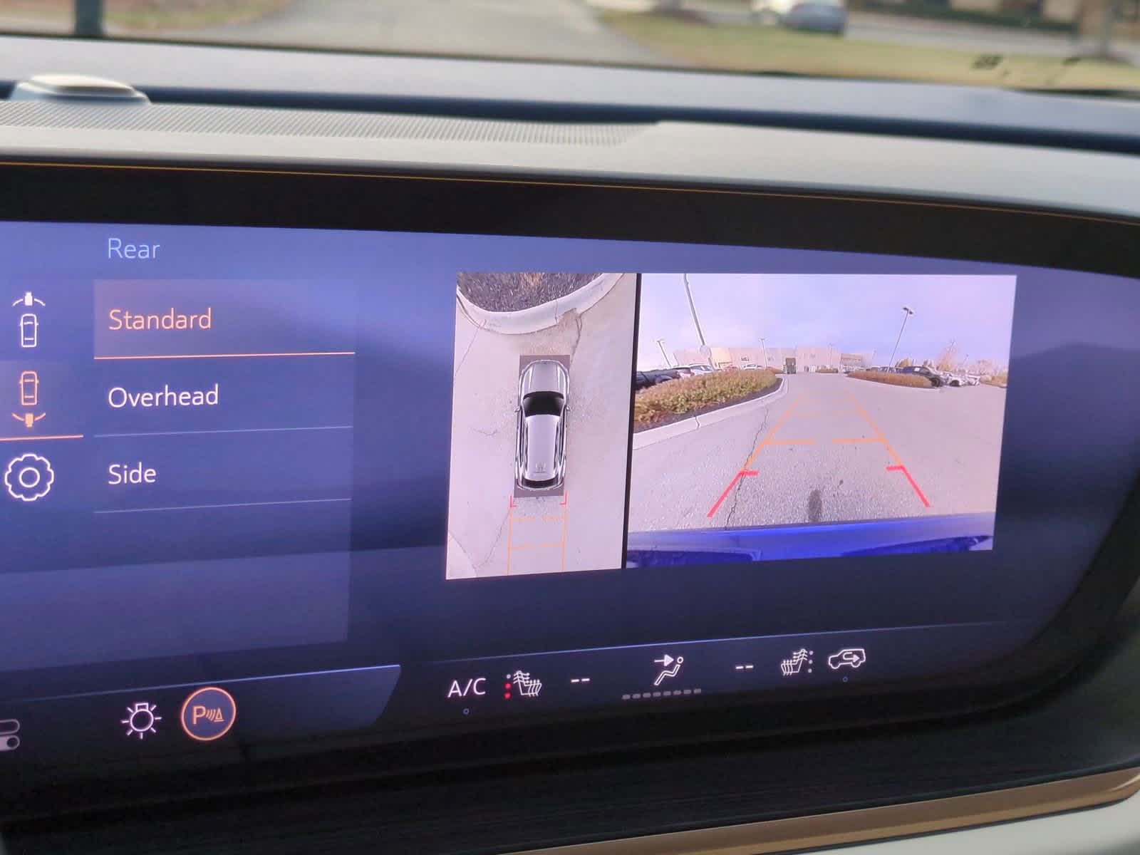 Thumbnail: 2025 Buick Envision - 30