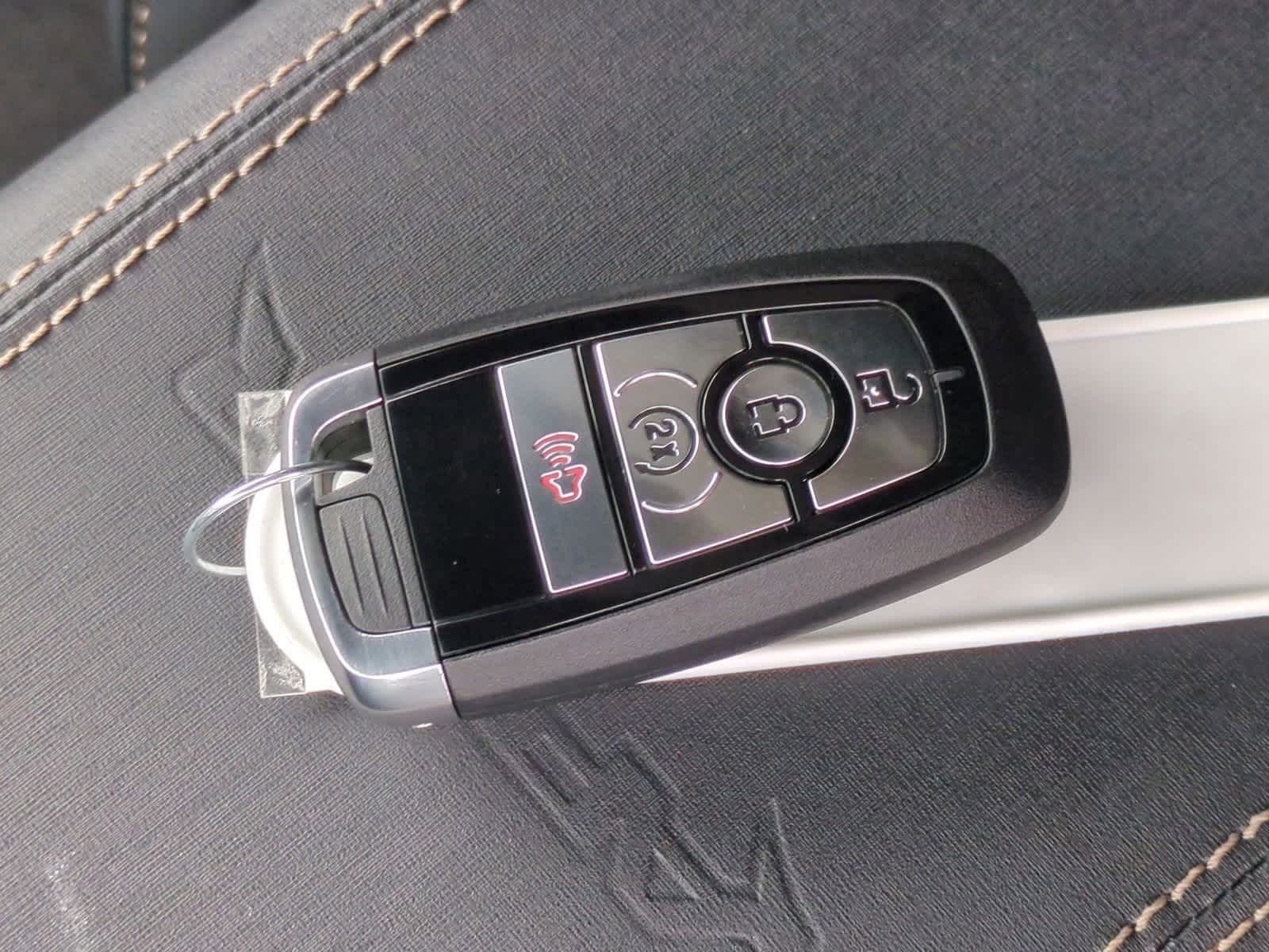 Thumbnail: 2025 Ford Bronco - 34