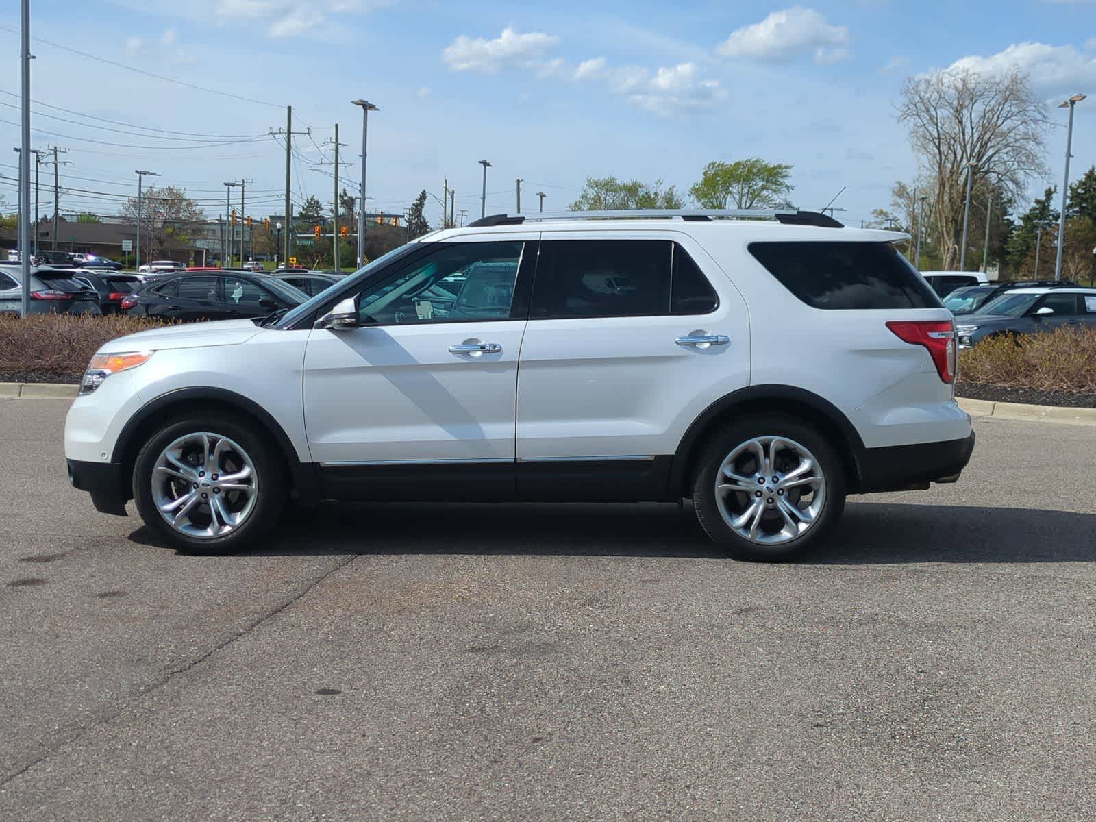 Thumbnail: 2012 Ford Explorer - 5