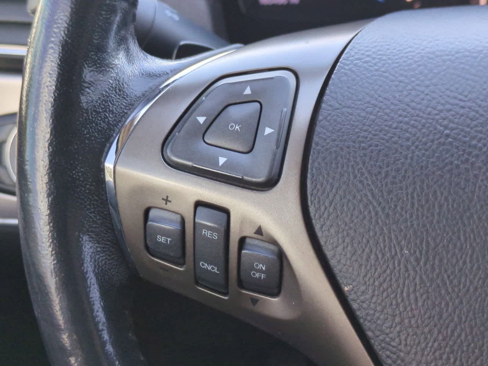 Thumbnail: 2013 Lincoln MKX - 23