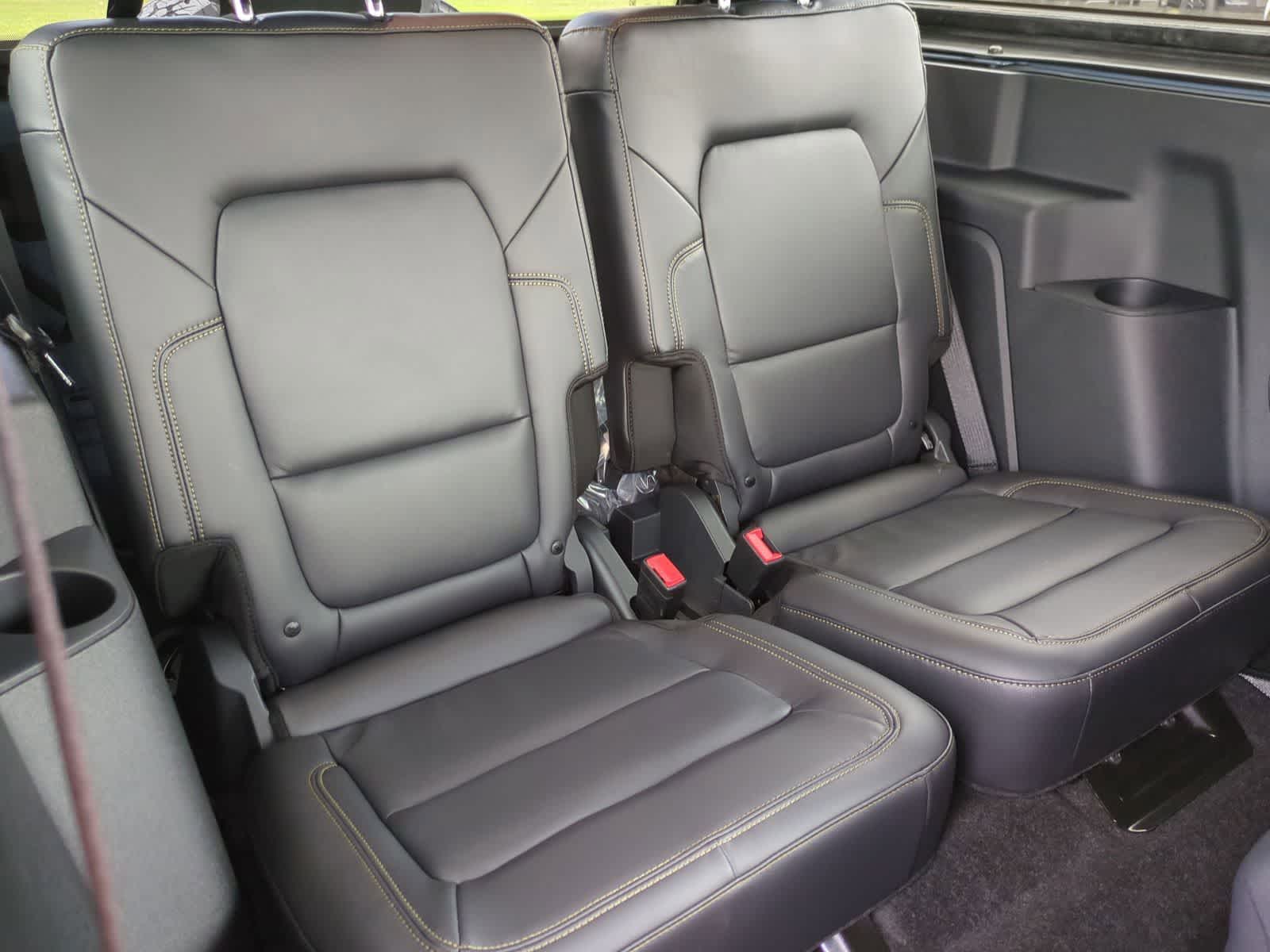 Thumbnail: 2025 Ford Bronco - 19