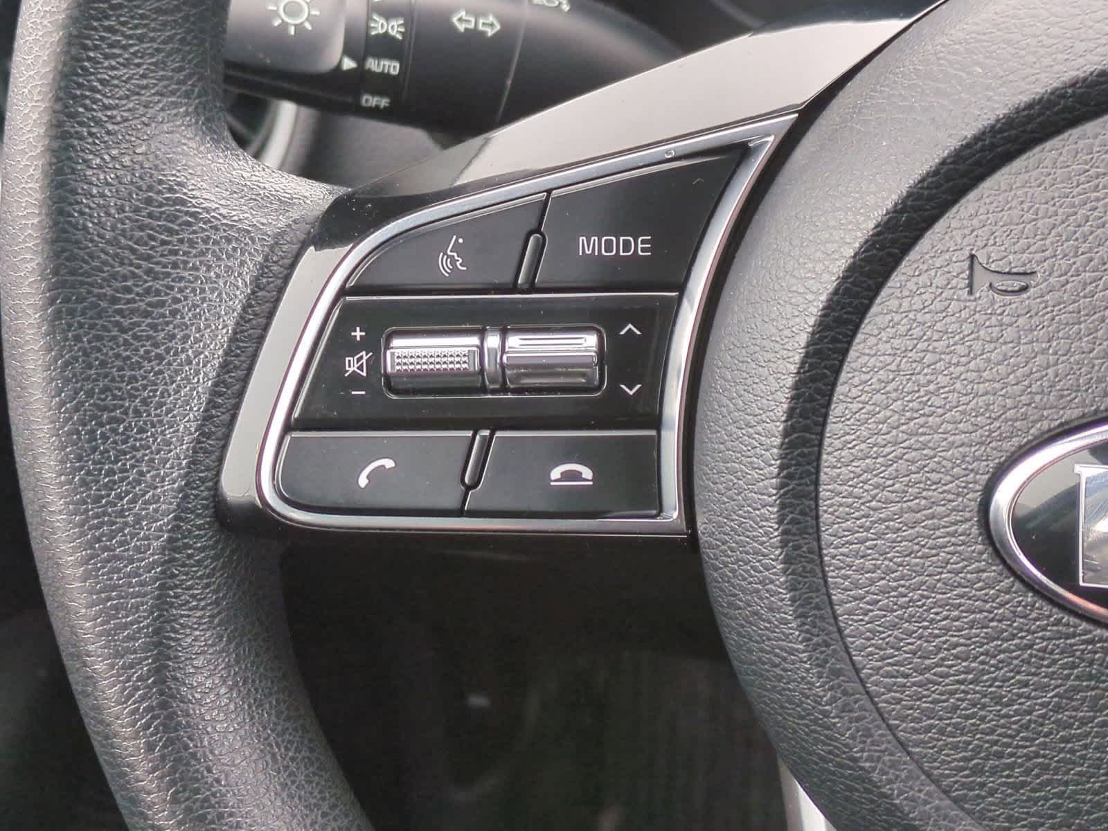 Thumbnail: 2019 Kia Forte - 22