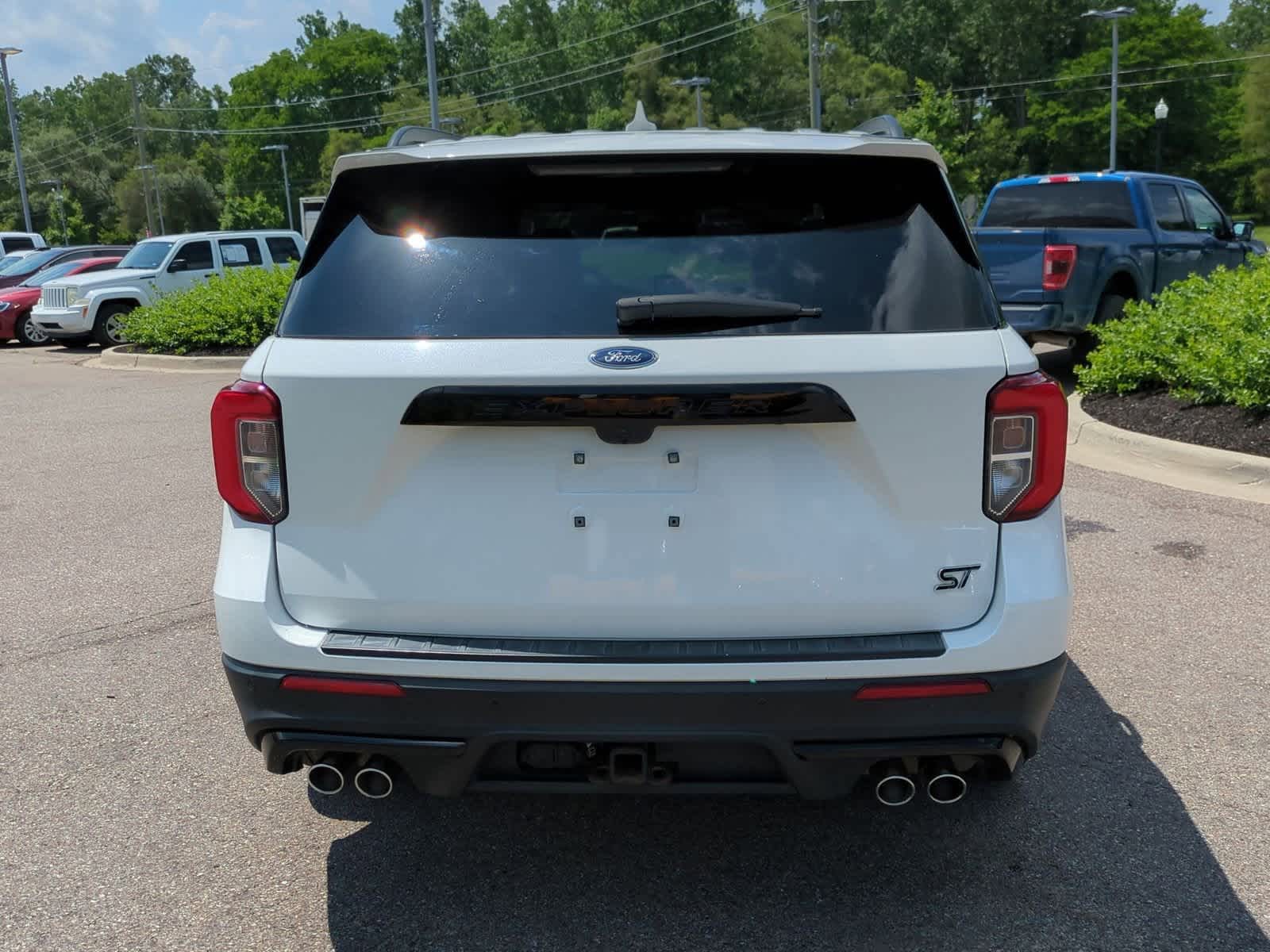 Thumbnail: 2021 Ford Explorer - 7