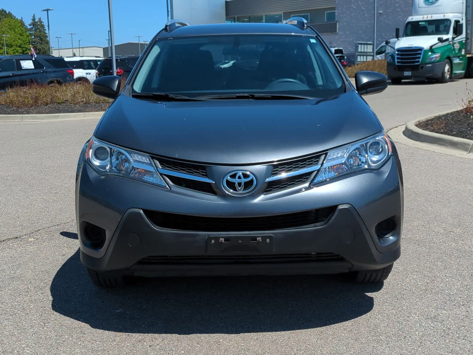 Thumbnail: 2015 Toyota RAV4 - 3