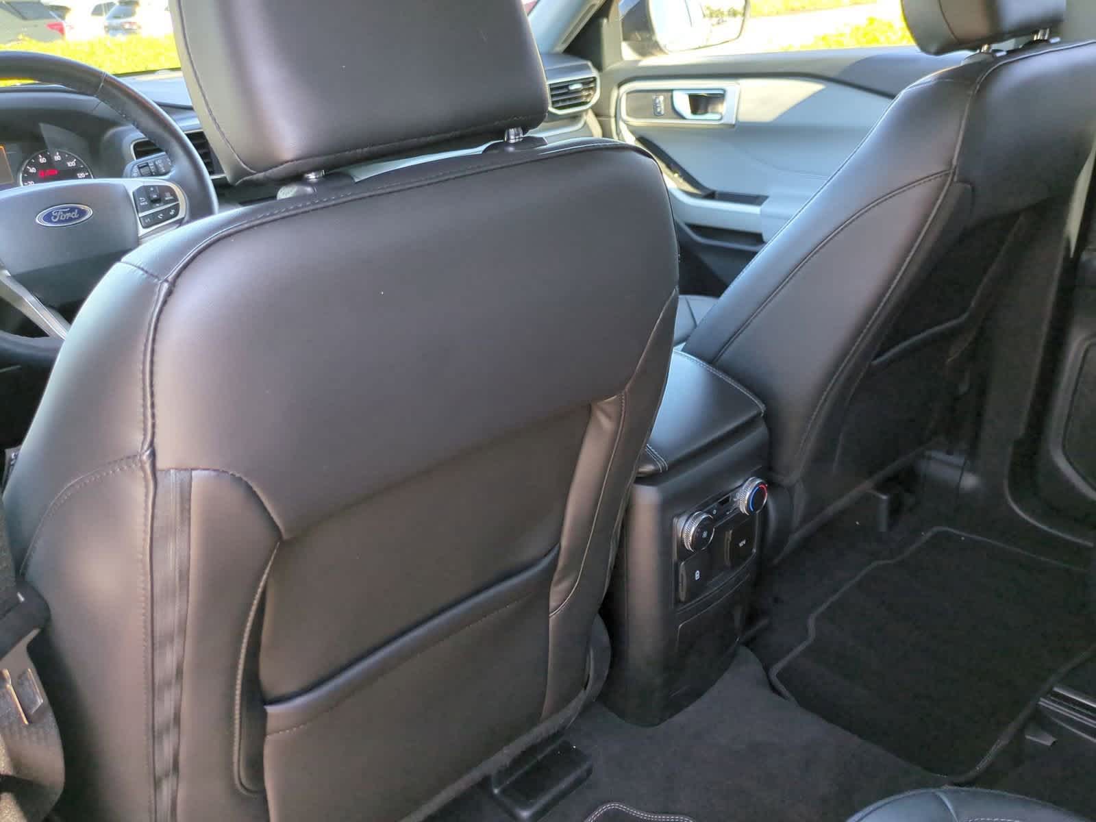 Thumbnail: 2022 Ford Explorer - 18