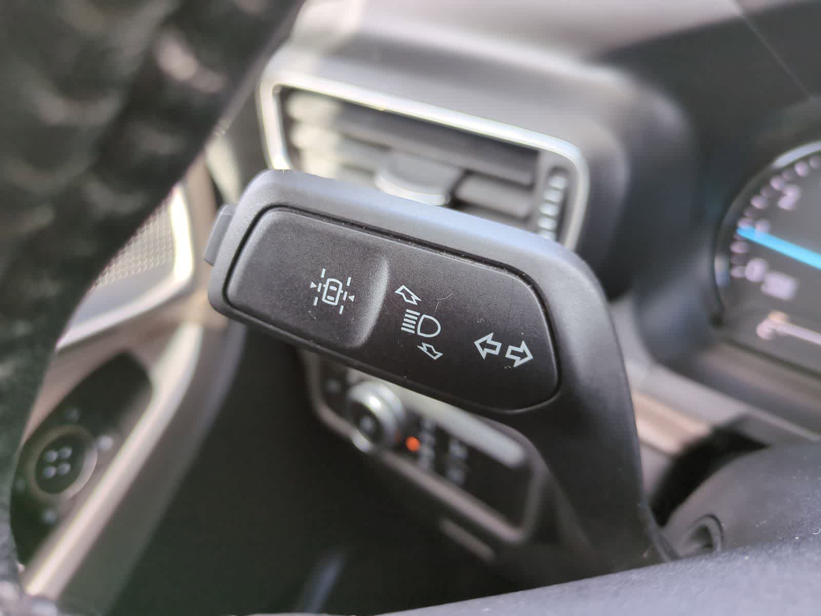 Thumbnail: 2023 Ford Explorer - 26