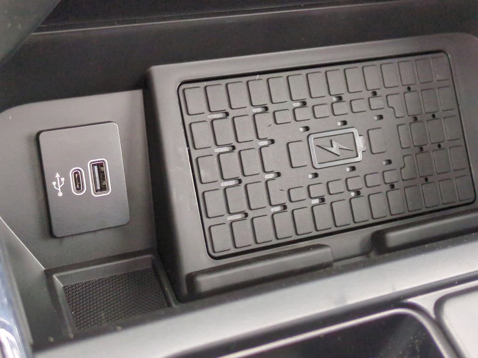 Thumbnail: 2025 Ford F-150 - 32