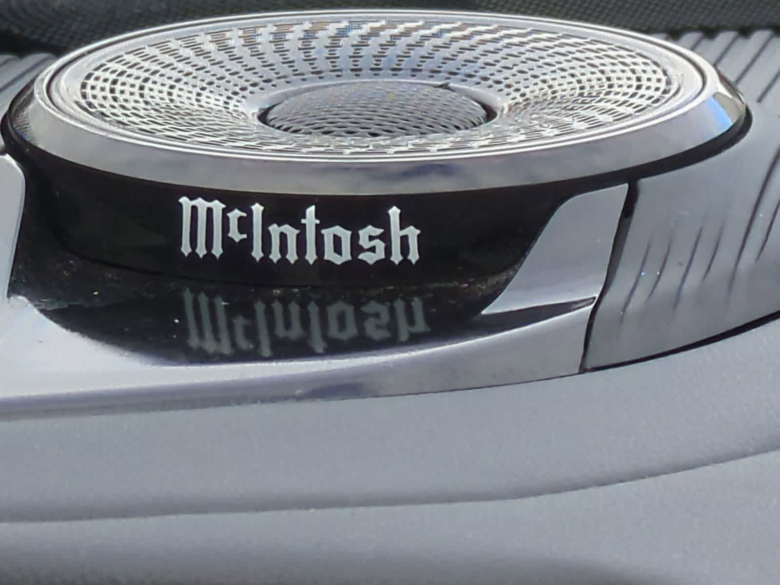 Thumbnail: 2022 Jeep Grand Cherokee - 32