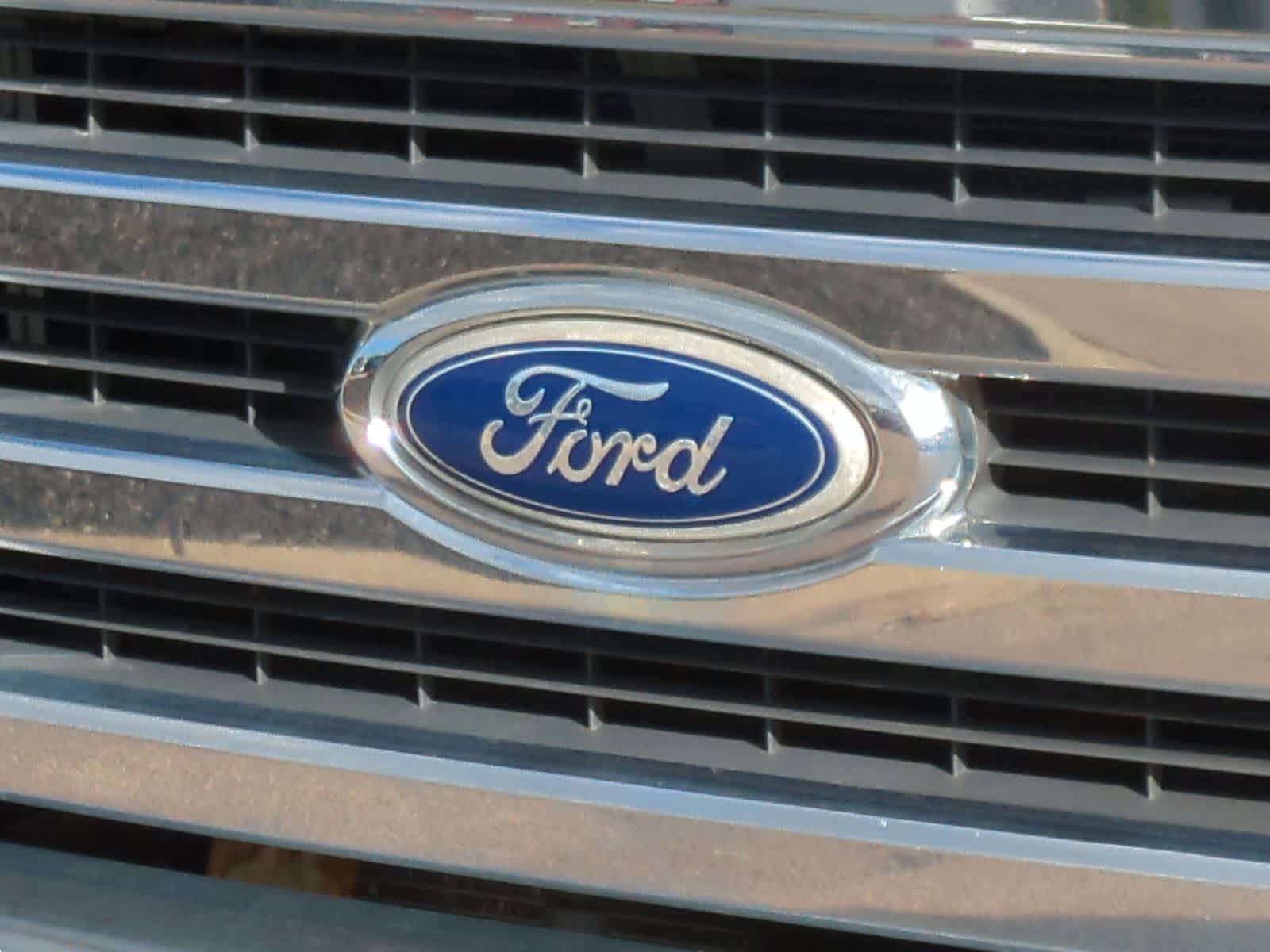 Thumbnail: 2016 Ford Econoline - 12