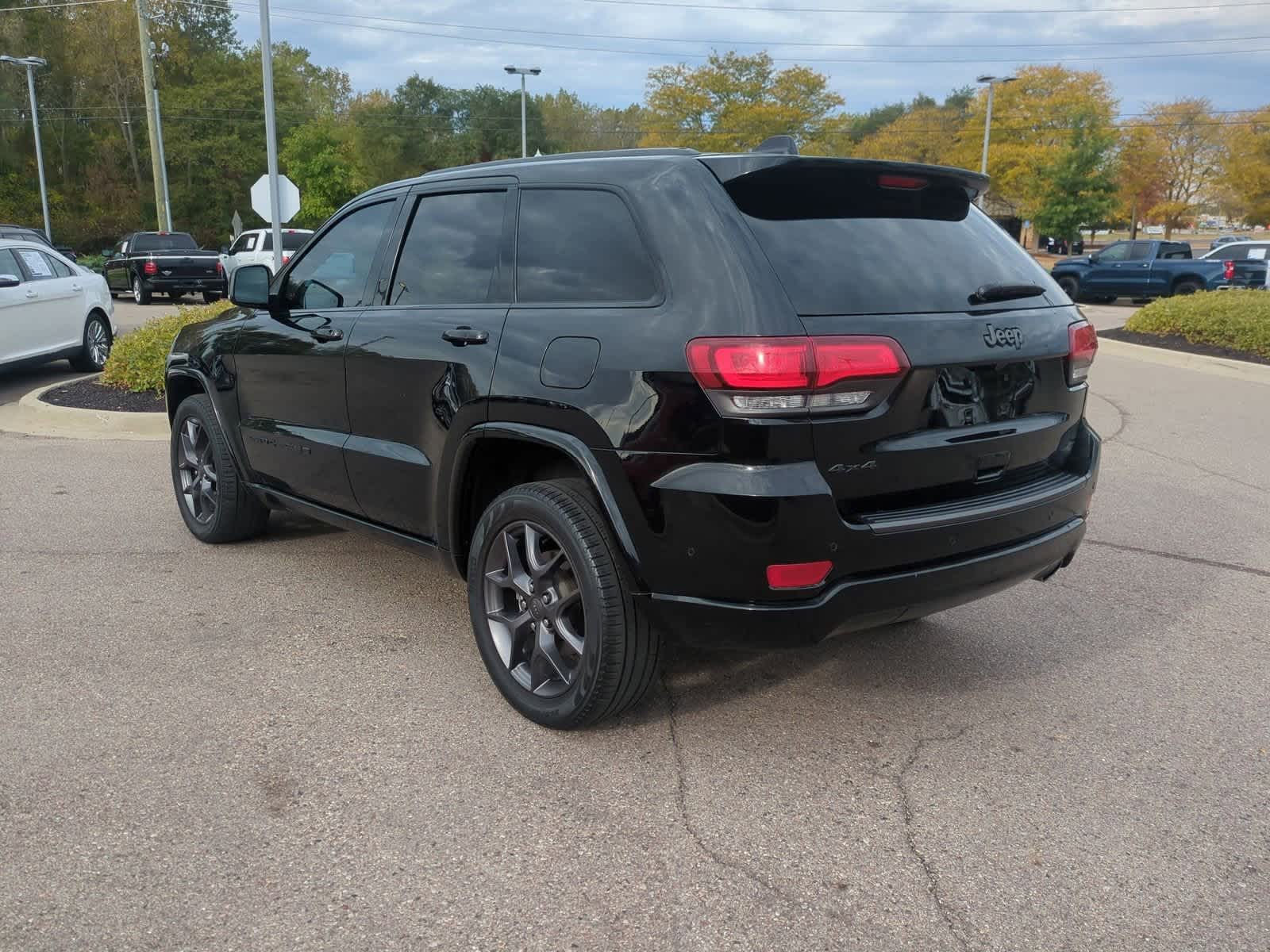 Thumbnail: 2021 Jeep Grand Cherokee - 6