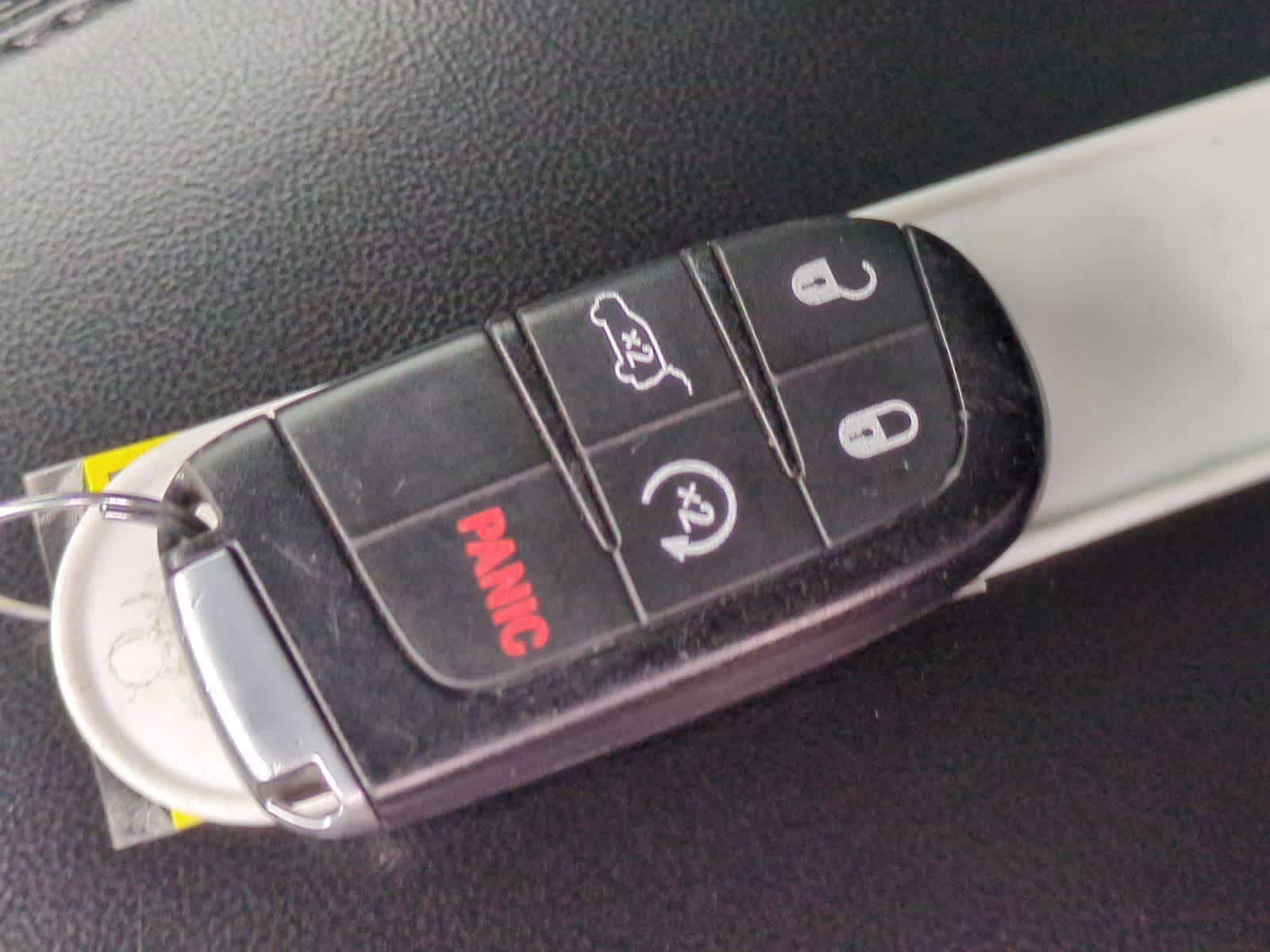 Thumbnail: 2014 Dodge Durango - 37