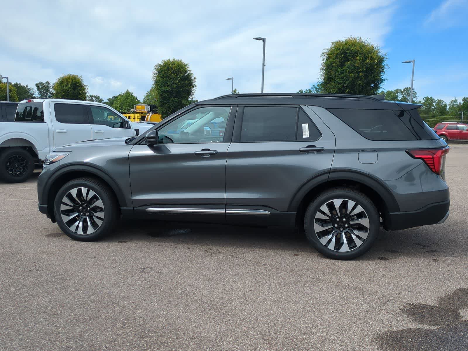 Thumbnail: 2026 Ford Explorer - 5