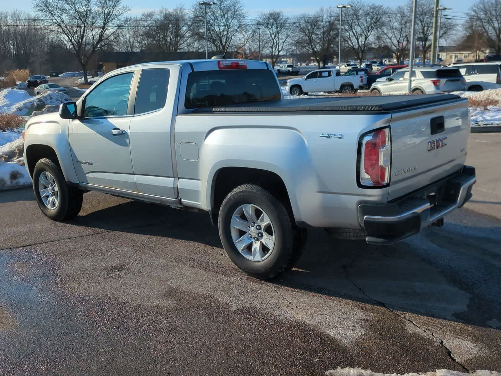 Thumbnail: 2015 GMC Canyon - 6