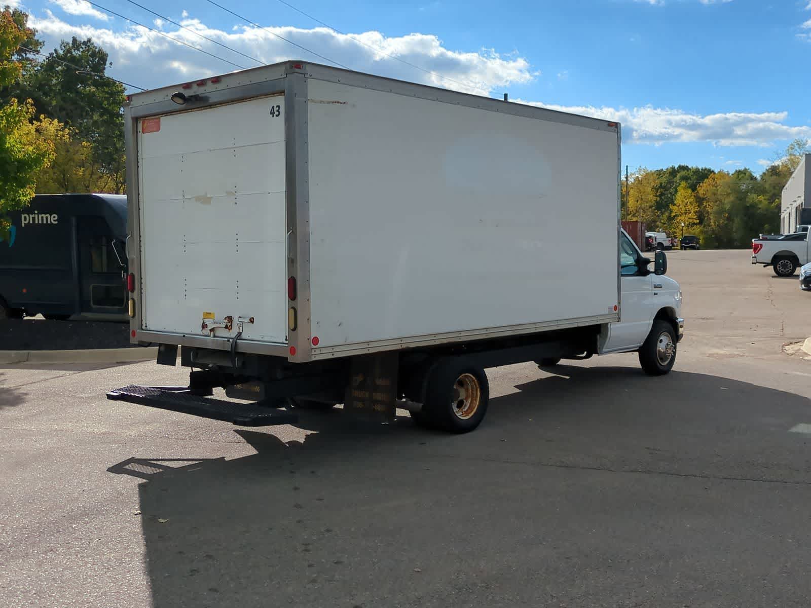 Thumbnail: 2016 Ford Econoline - 8