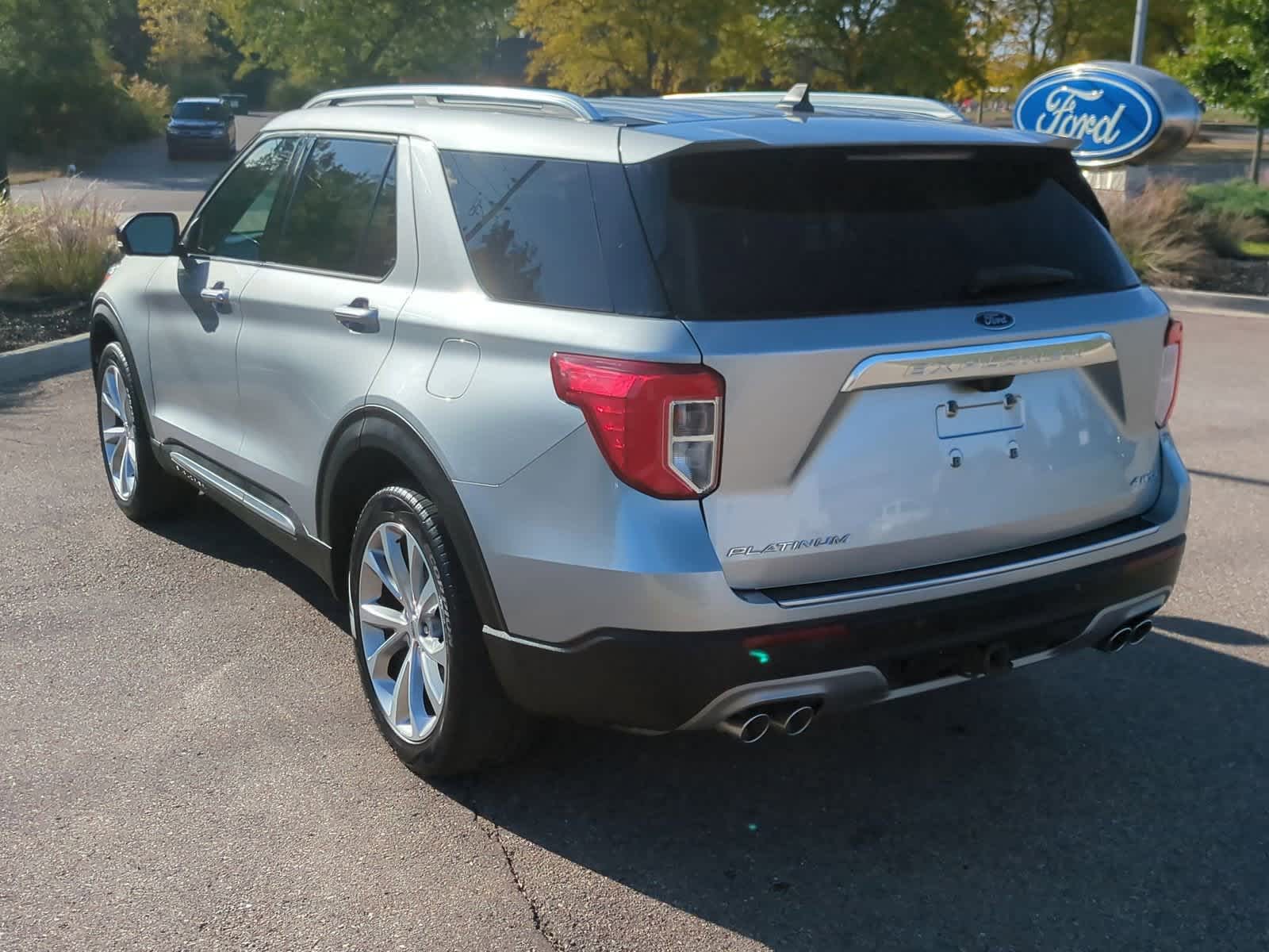 Thumbnail: 2021 Ford Explorer - 6