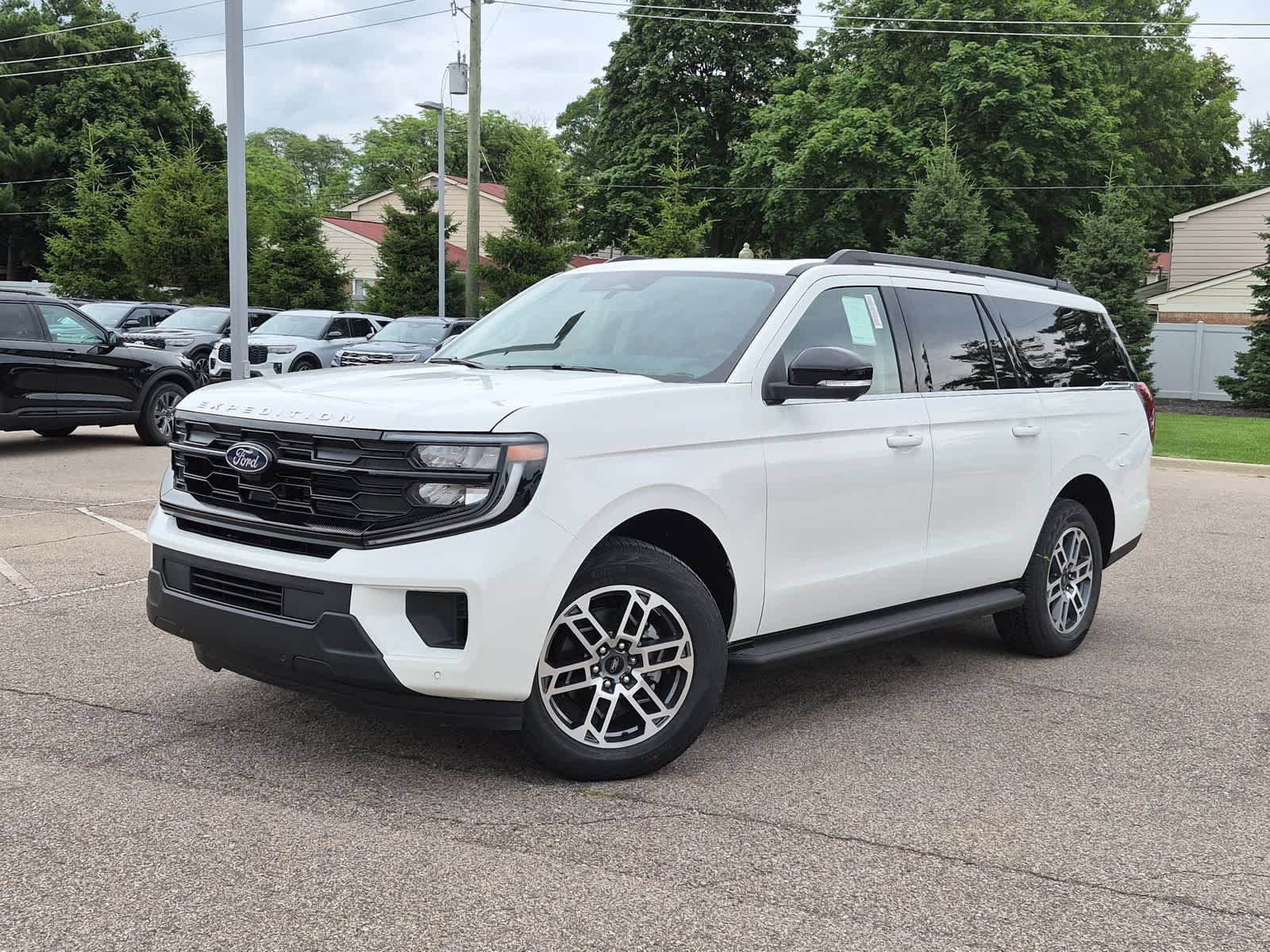 2026 Ford Expedition Max Active