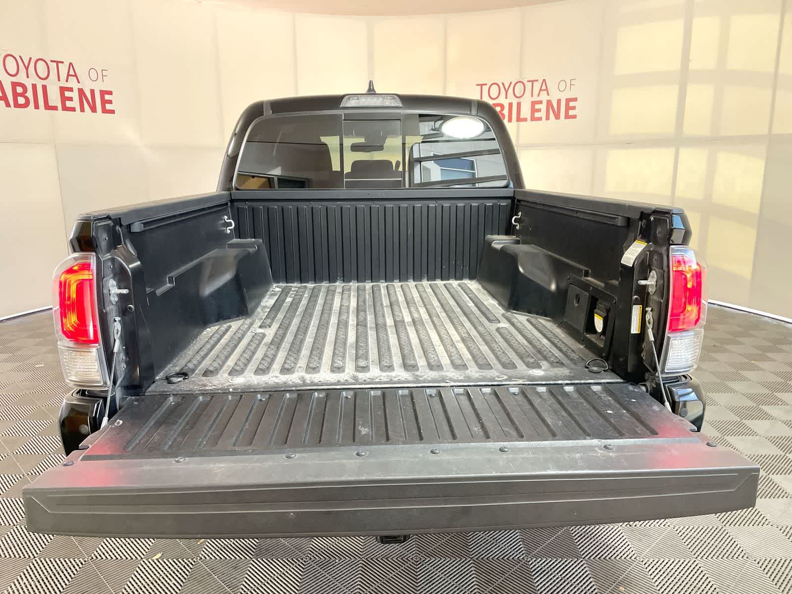 Thumbnail: 2023 Toyota Tacoma - 4