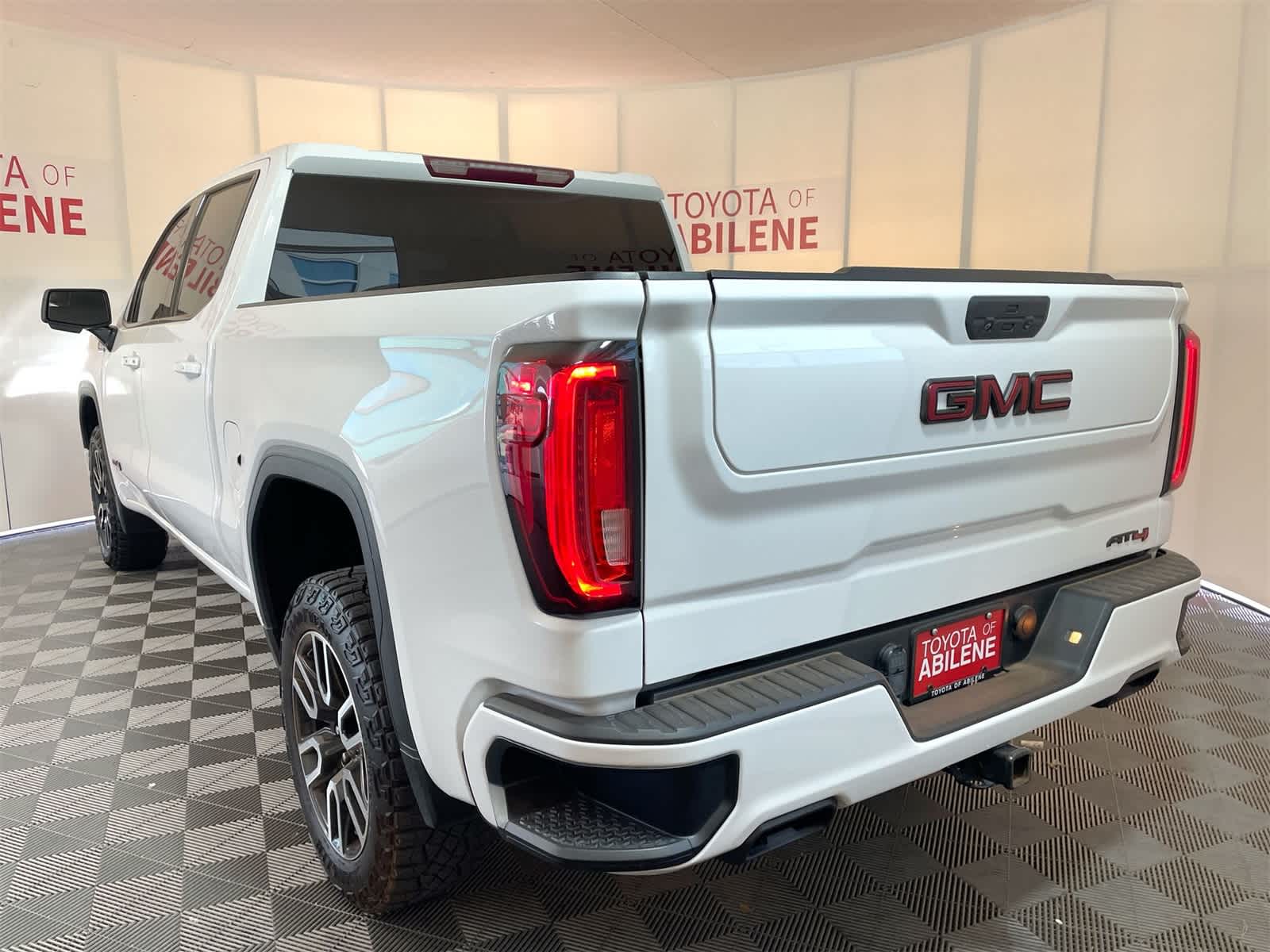 Thumbnail: 2021 GMC Sierra 1500 - 3