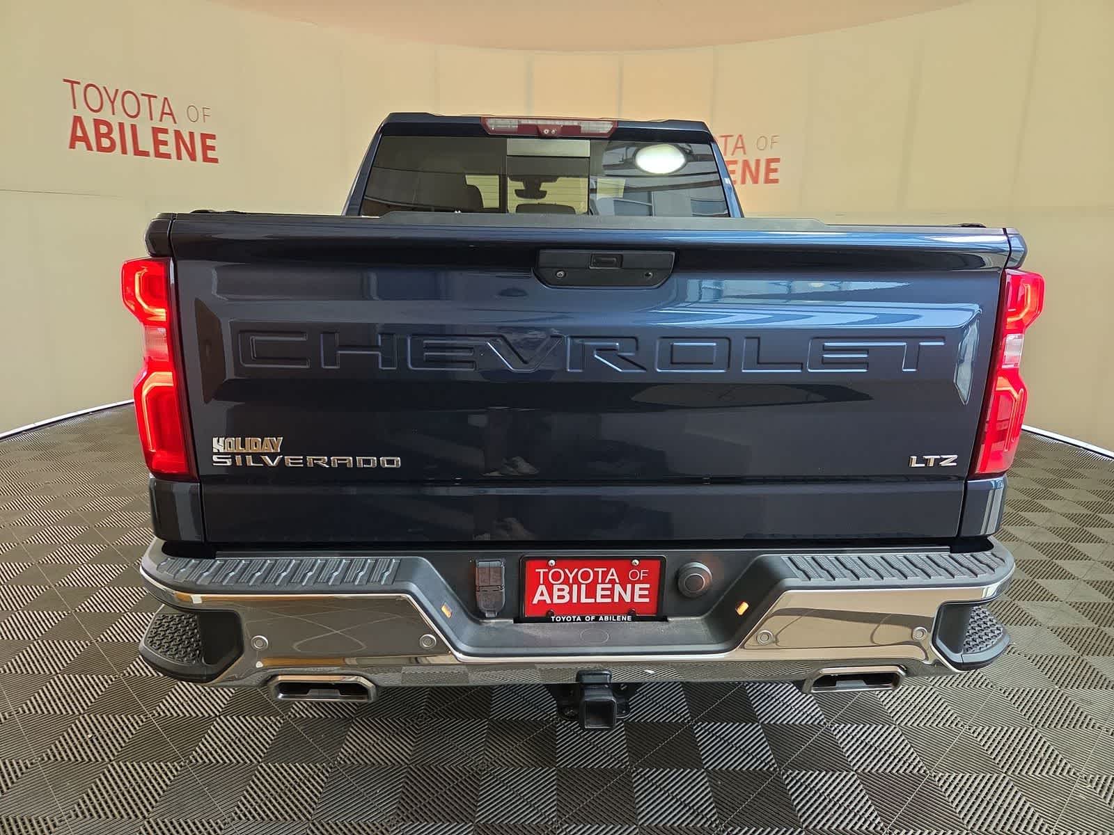 Thumbnail: 2021 Chevrolet Silverado 1500 - 3