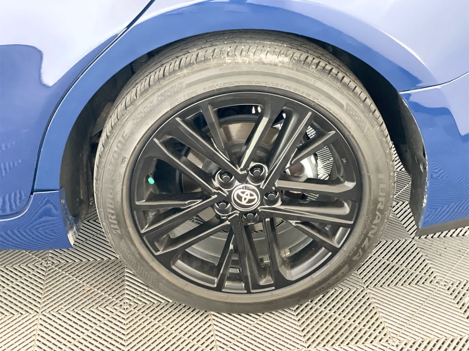 Thumbnail: 2025 Toyota Camry - 24