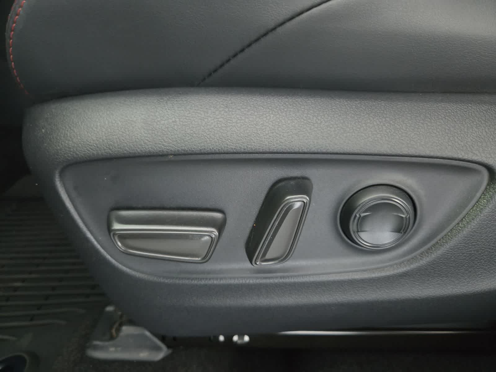 Thumbnail: 2024 Toyota RAV4 - 10
