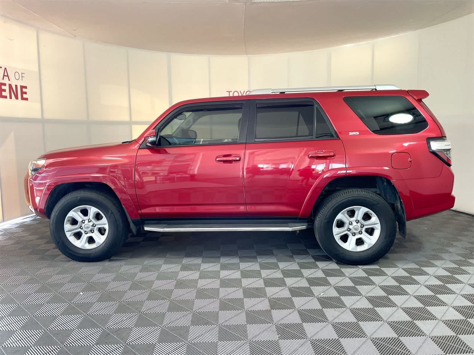 Thumbnail: 2016 Toyota 4Runner - 2