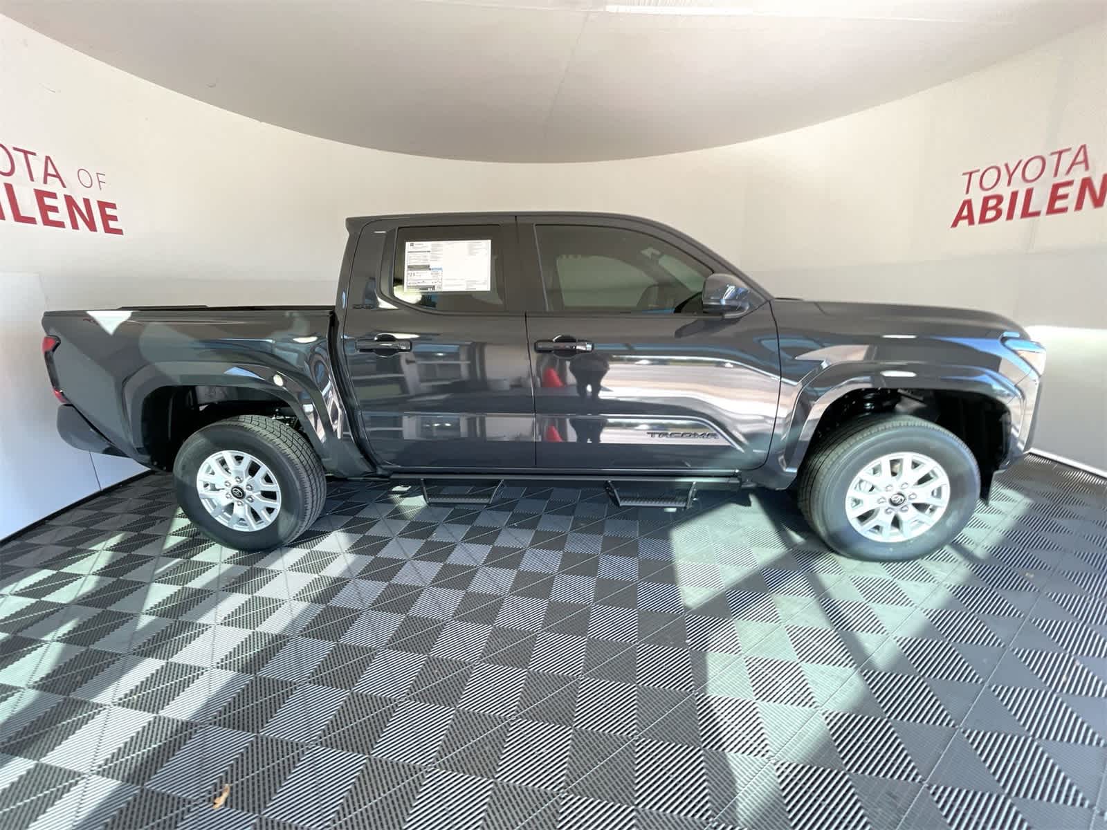 Thumbnail: 2025 Toyota Tacoma - 8