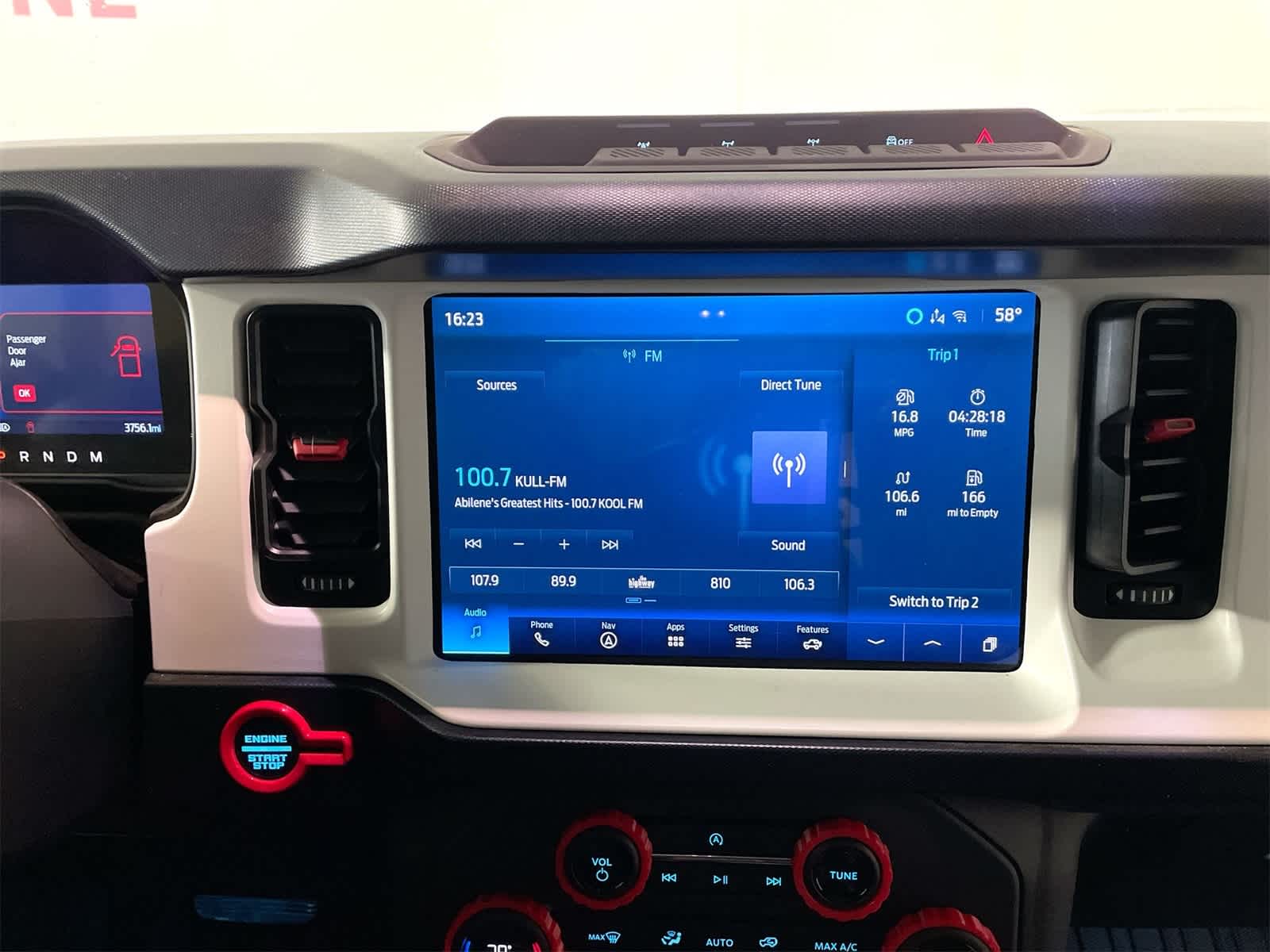 Thumbnail: 2024 Ford Bronco - 16