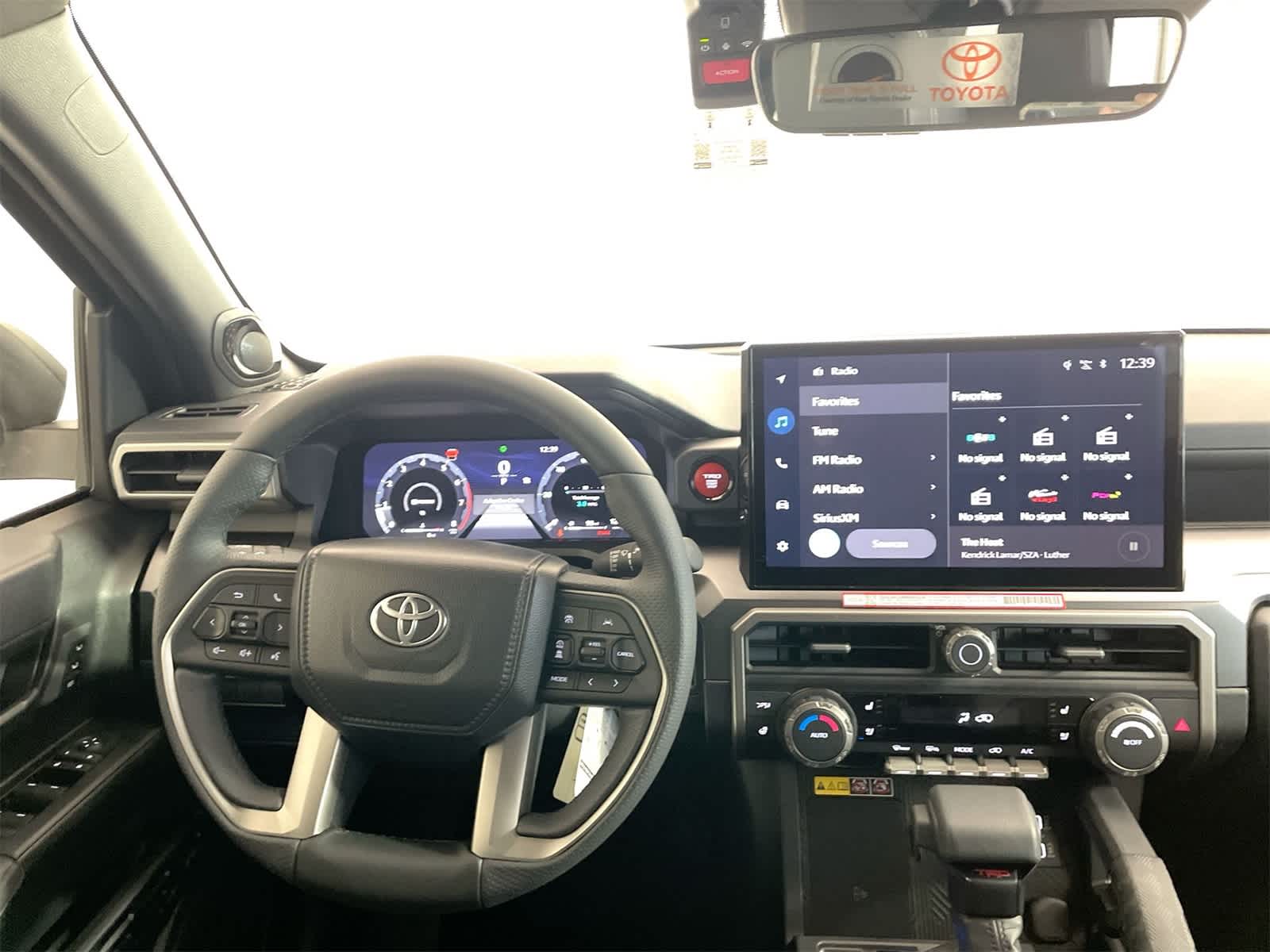 Thumbnail: 2025 Toyota 4Runner - 16