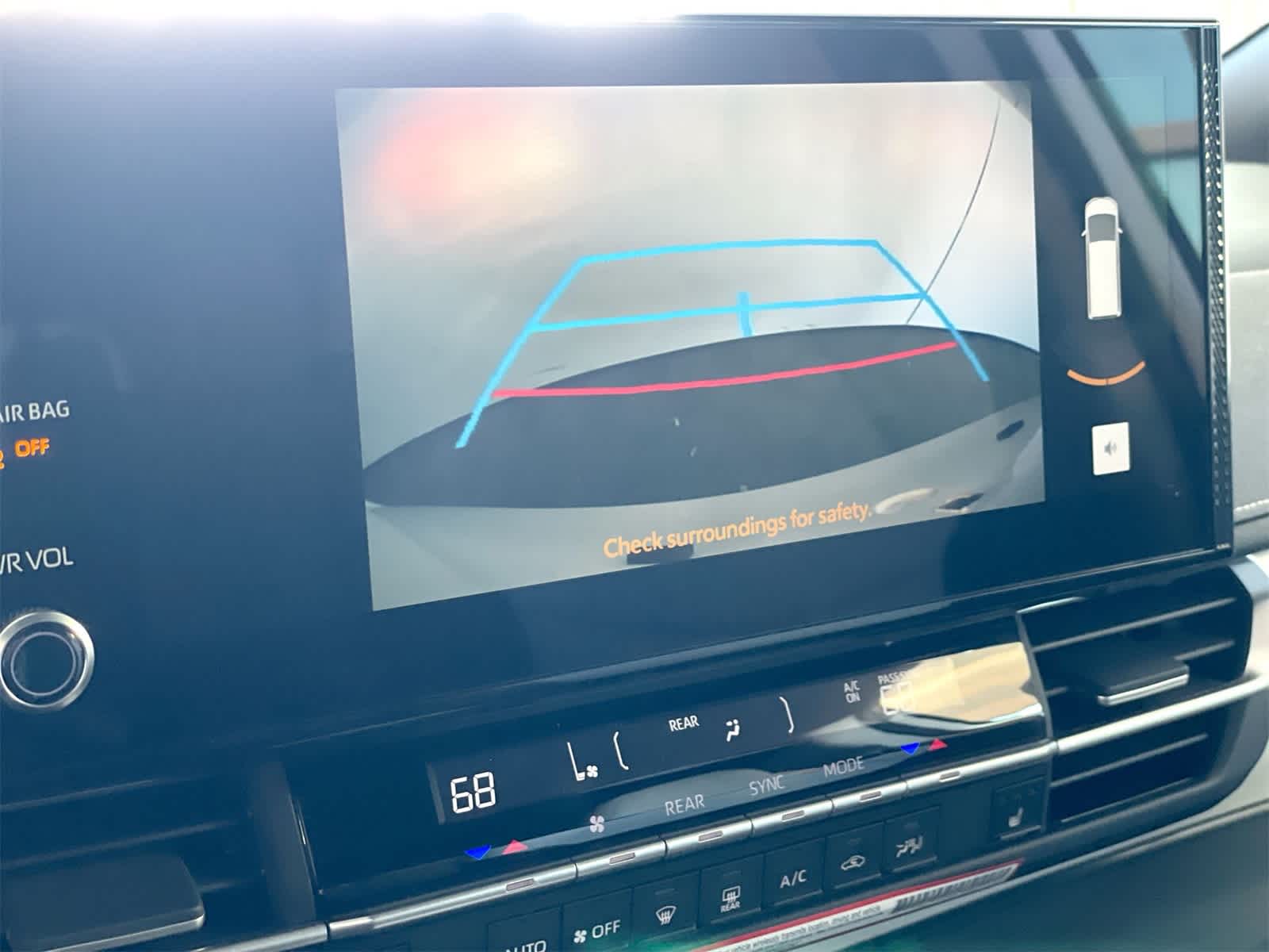 Thumbnail: 2026 Toyota Sienna - 22