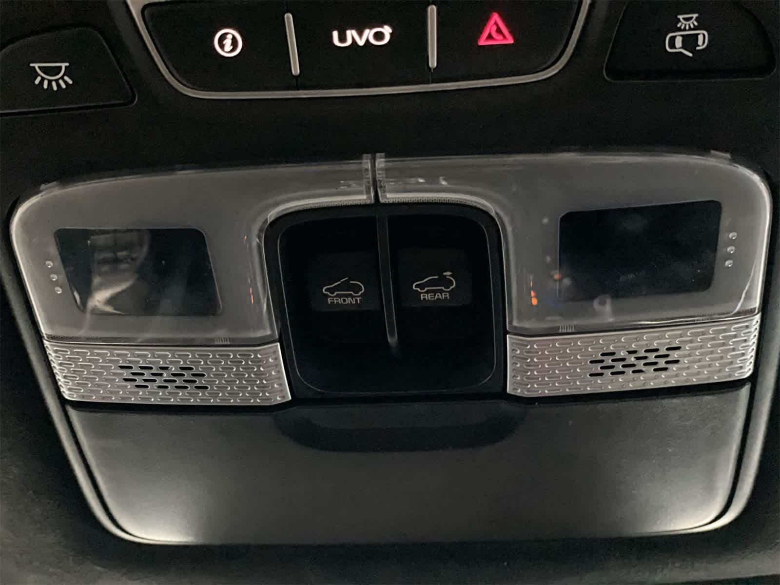 Thumbnail: 2022 Kia Telluride - 25