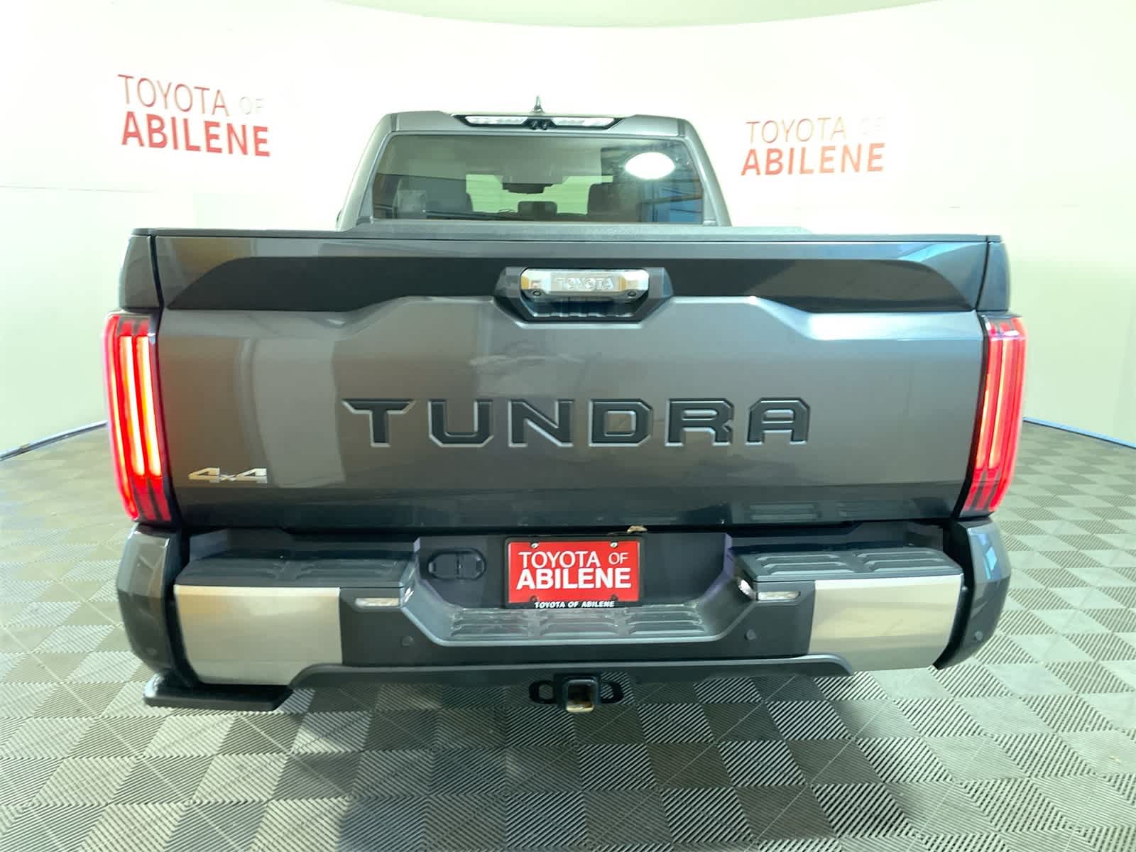 Thumbnail: 2024 Toyota Tundra - 3