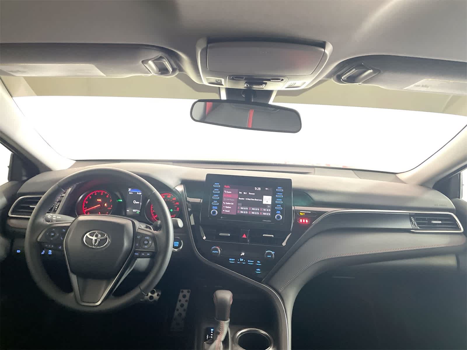 Thumbnail: 2024 Toyota Camry - 17