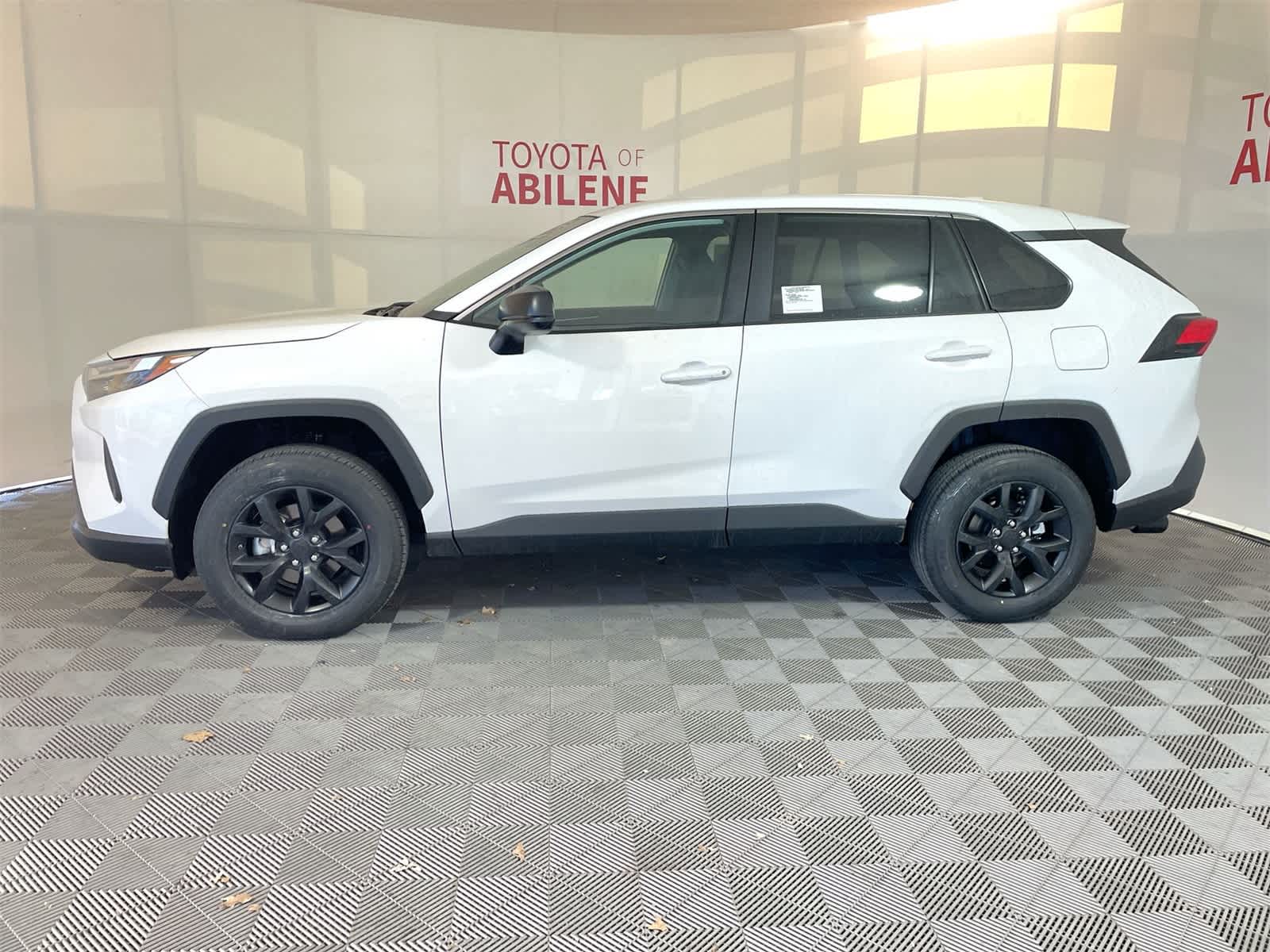 Thumbnail: 2025 Toyota RAV4 - 2