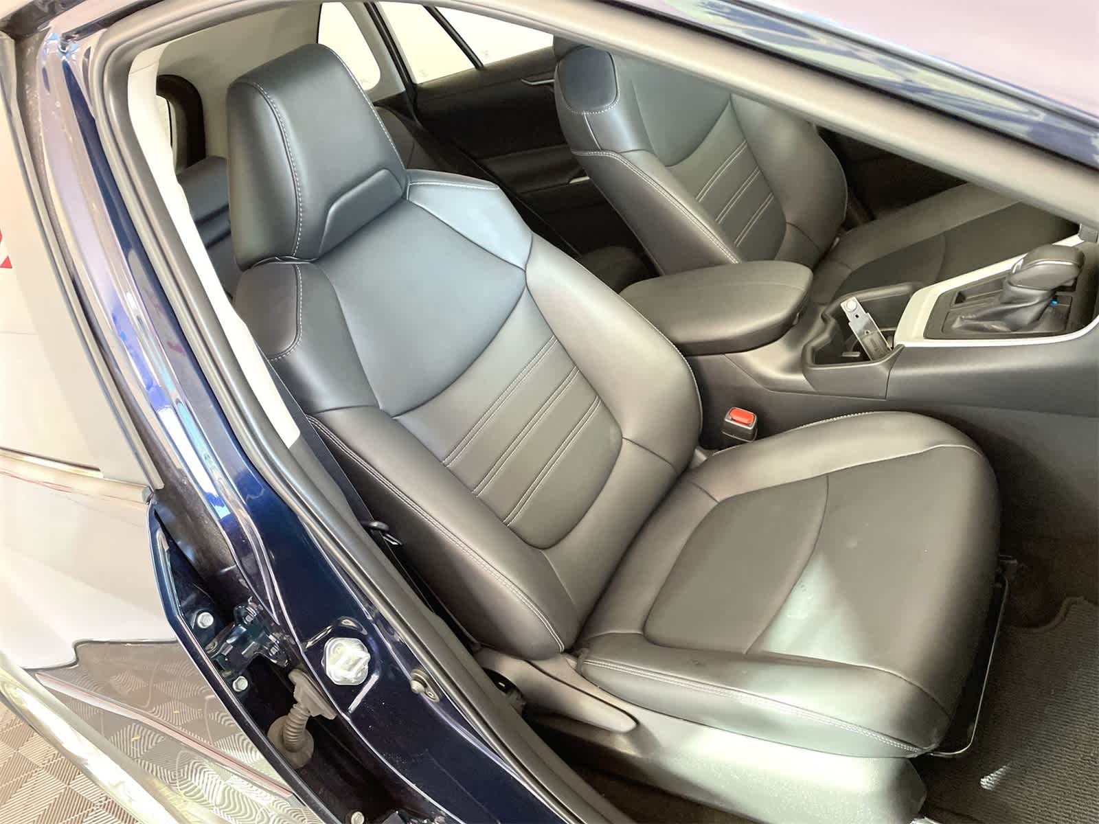 Thumbnail: 2024 Toyota RAV4 - 14