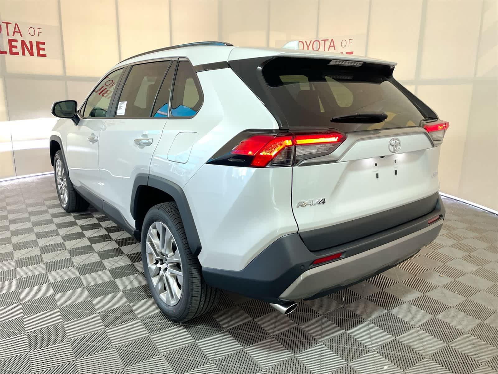 Thumbnail: 2025 Toyota RAV4 - 3