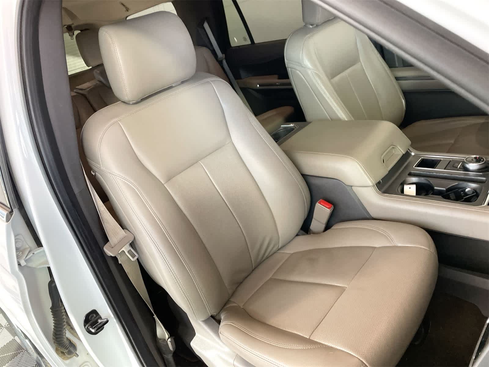 Thumbnail: 2019 Ford Expedition - 13