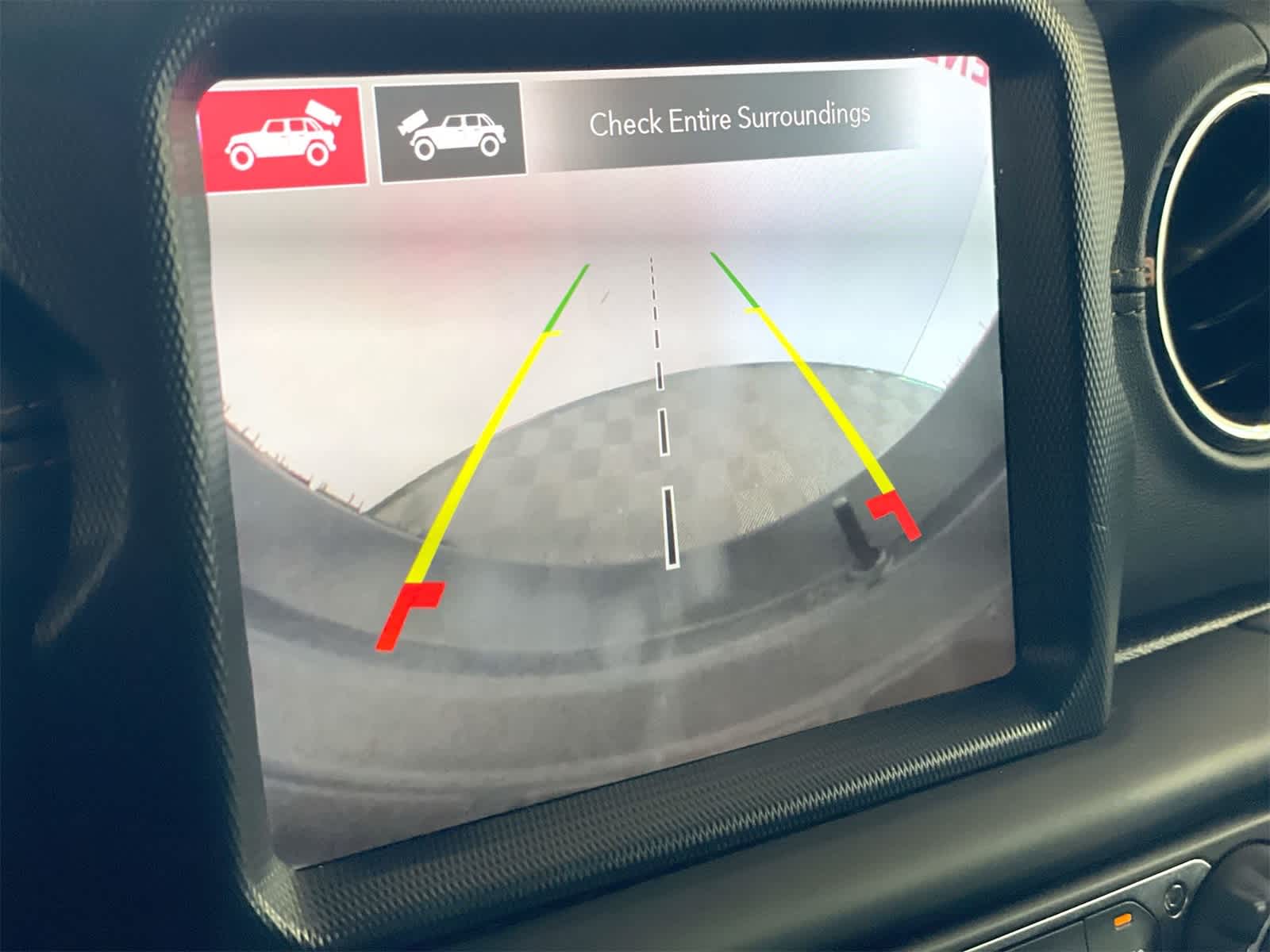 Thumbnail: 2021 Jeep Wrangler - 20